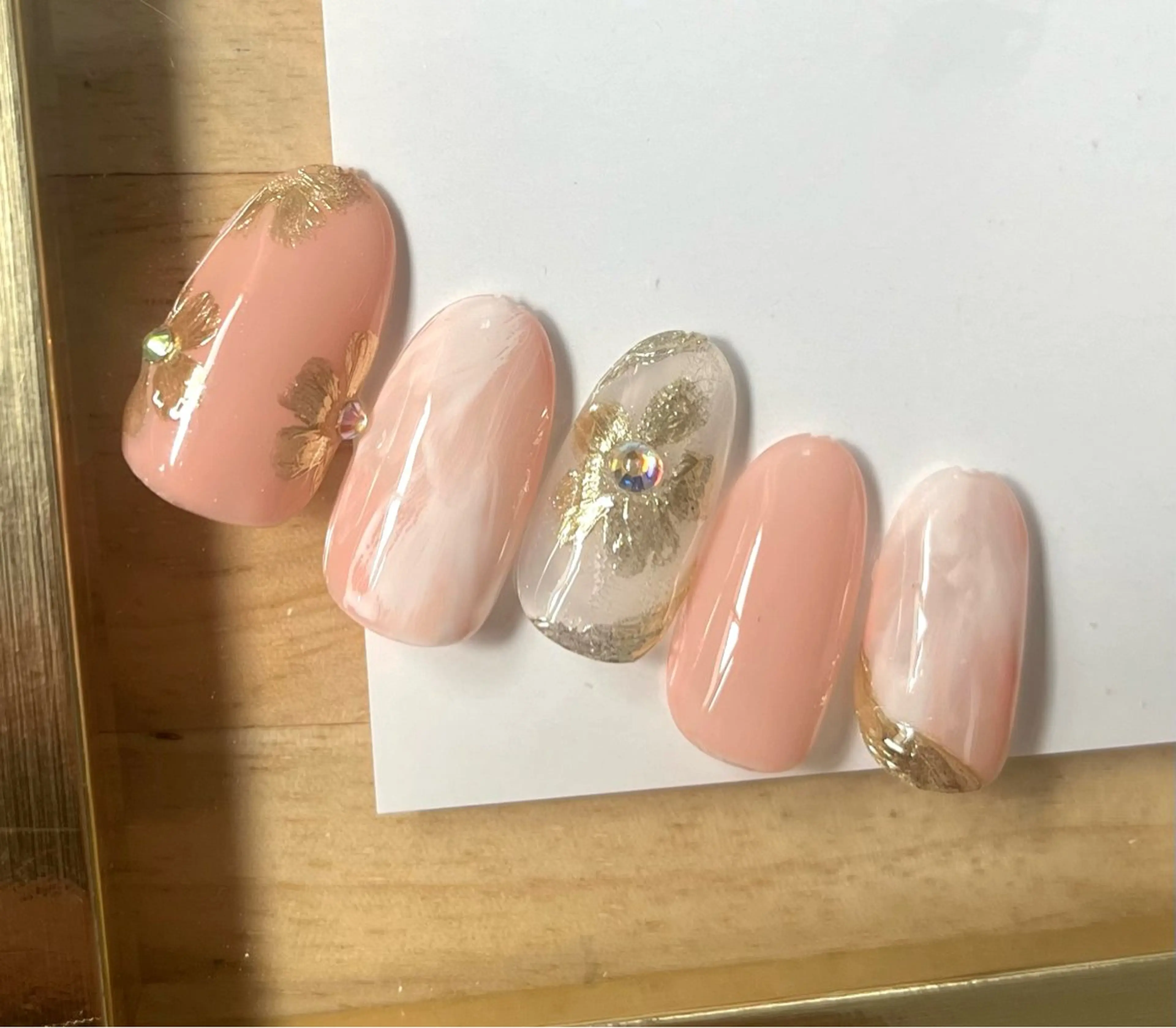 ネイル フラワーネイル ミラーネイル ニュアンスネイル 島田 亜紀のネイルデザイン