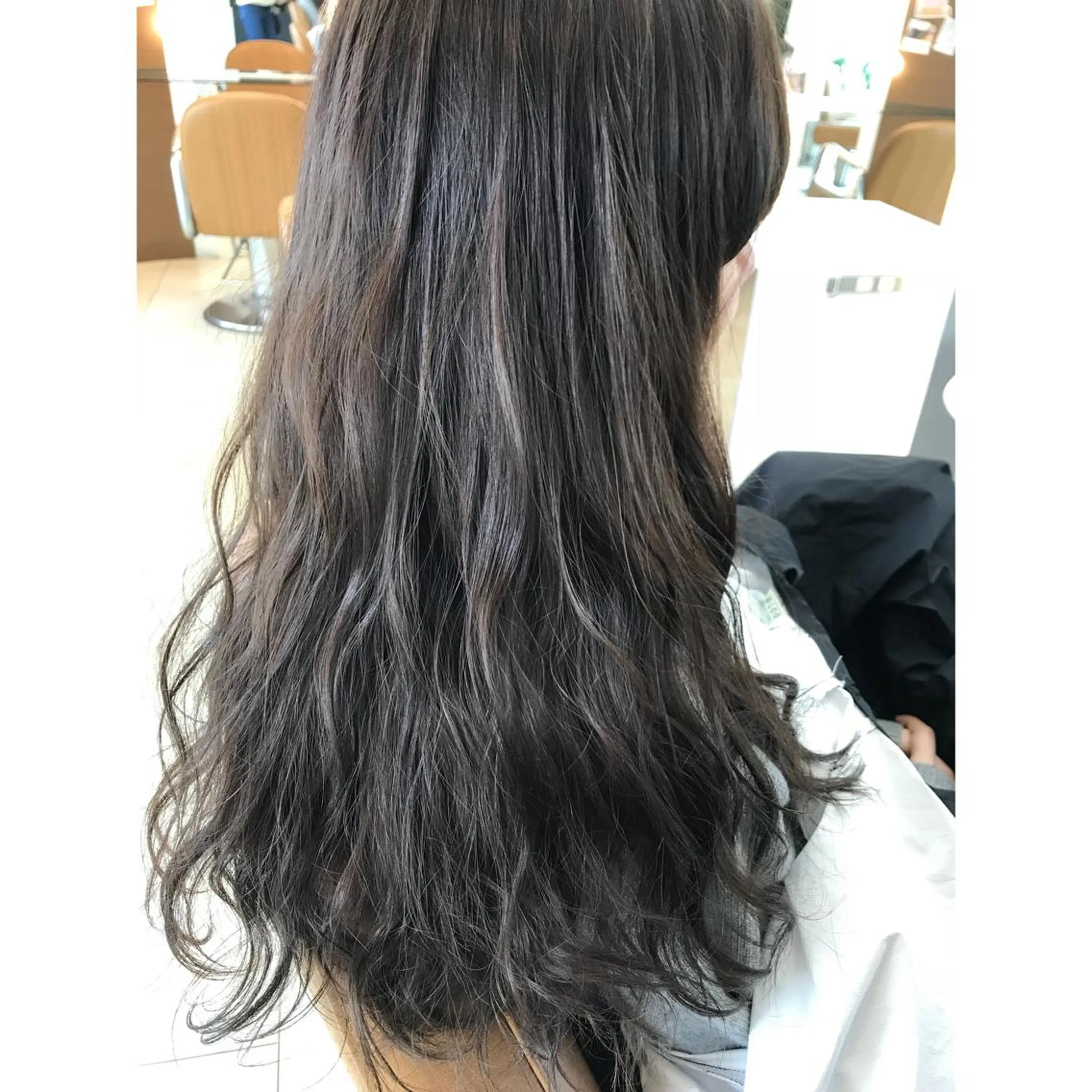 ロング カラー アディクシーカラー 坂西 春果のマツエク・マツパデザイン