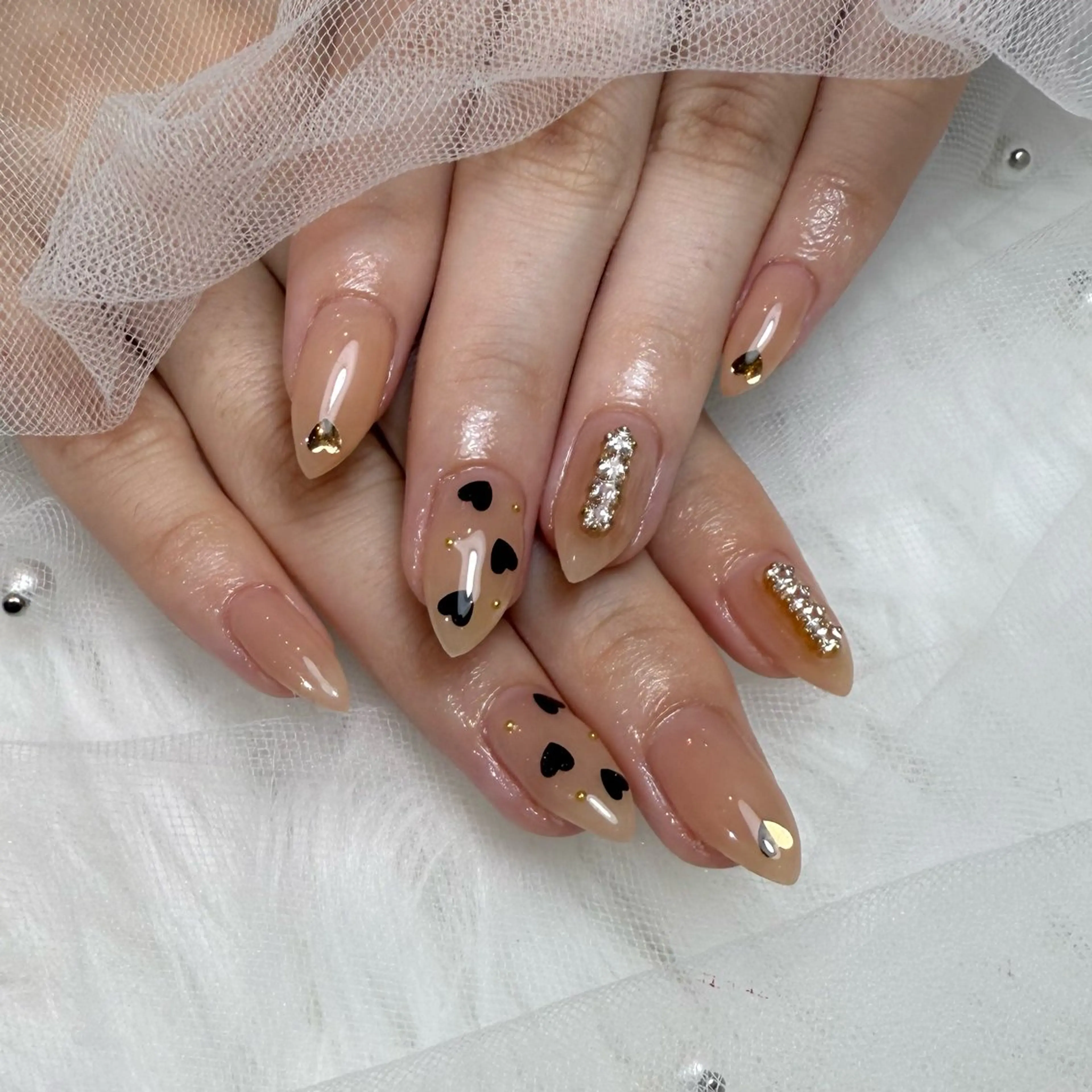 ネイル ドット ハート ハンドネイル ココ美ネイルサロン所属・bonny nail みゆのネイルデザイン
