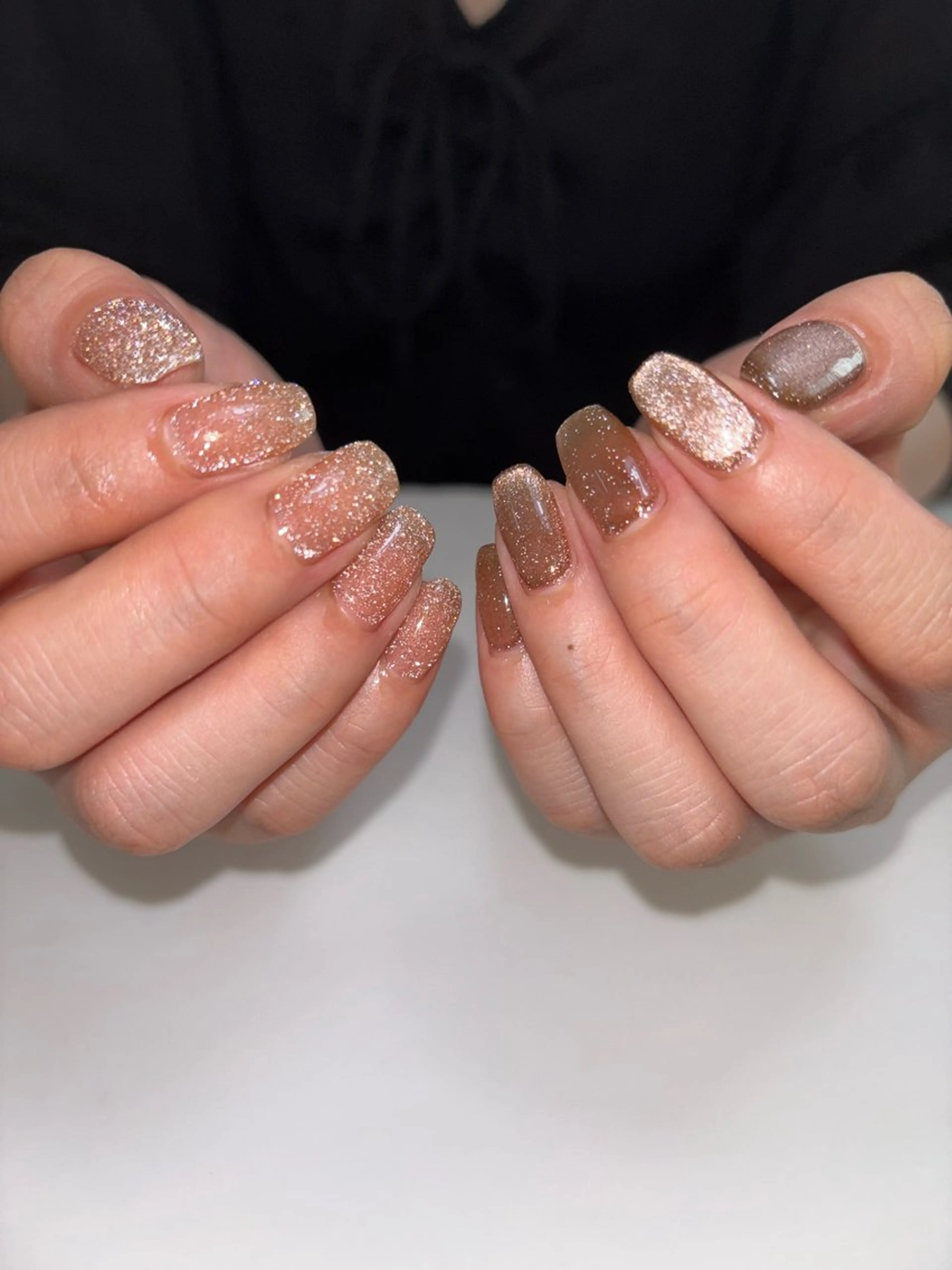 ネイル ブラウン フラッシュネイル マグネットネイル ハンドネイル is.nail 🌷sonokoのネイルデザイン