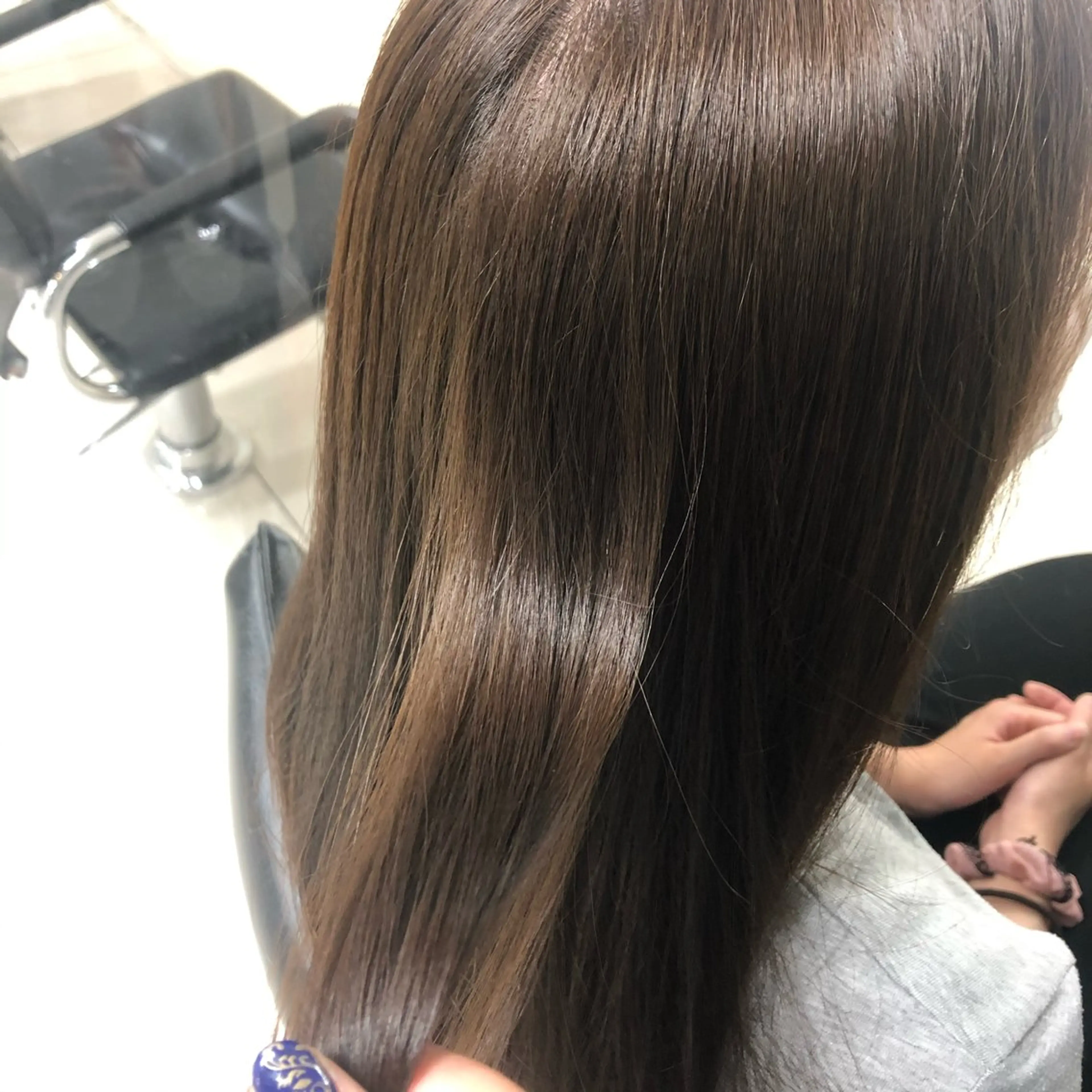 ロング トリートメント カット トリートメント まとまらない髪に🌼 髪質改善｜長島 彩瑛のヘアスタイル