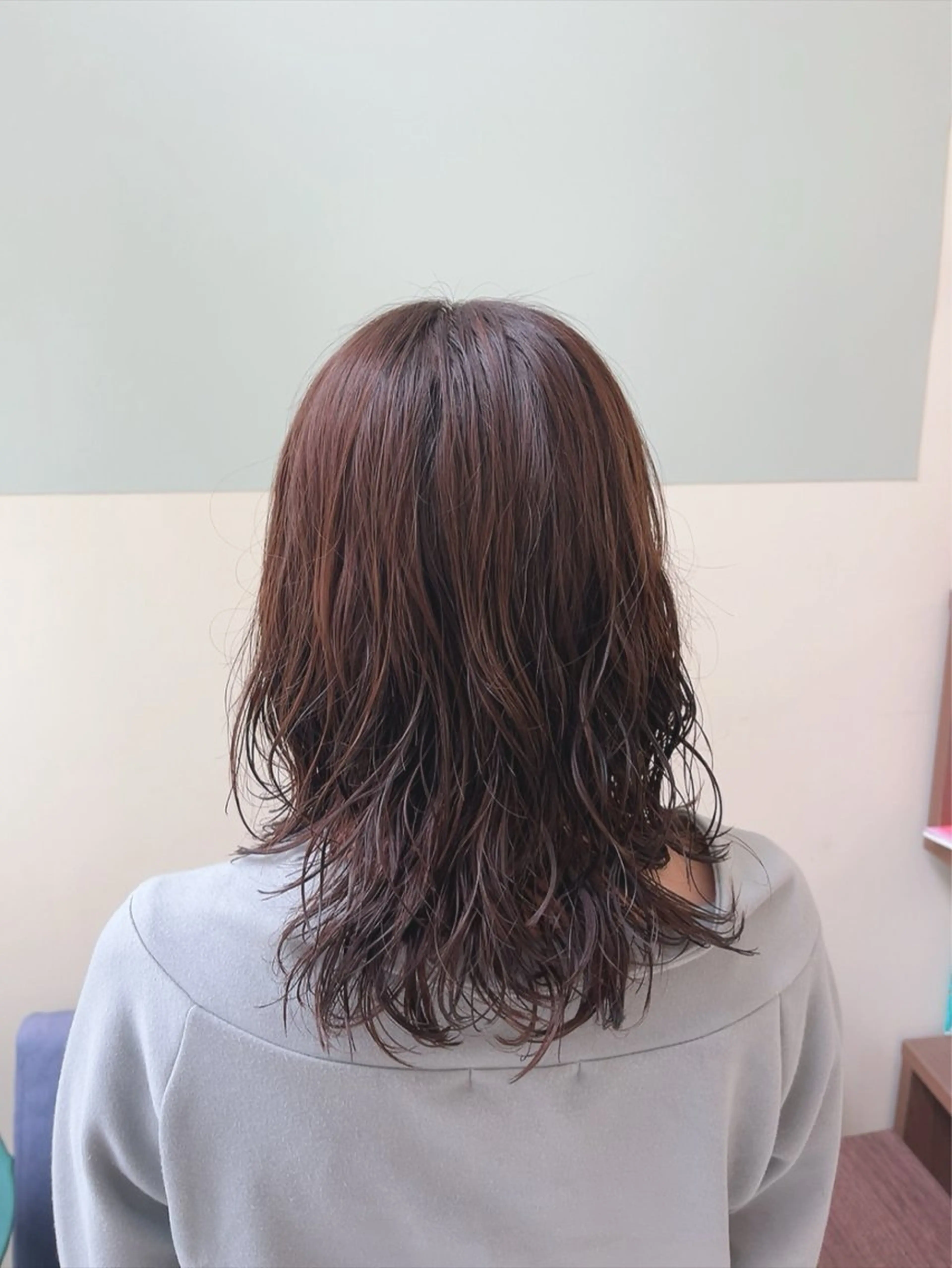 ミディアム パーマ カット ヘアカラー トリートメント mateca・hair所属・林 真之介のヘアスタイル