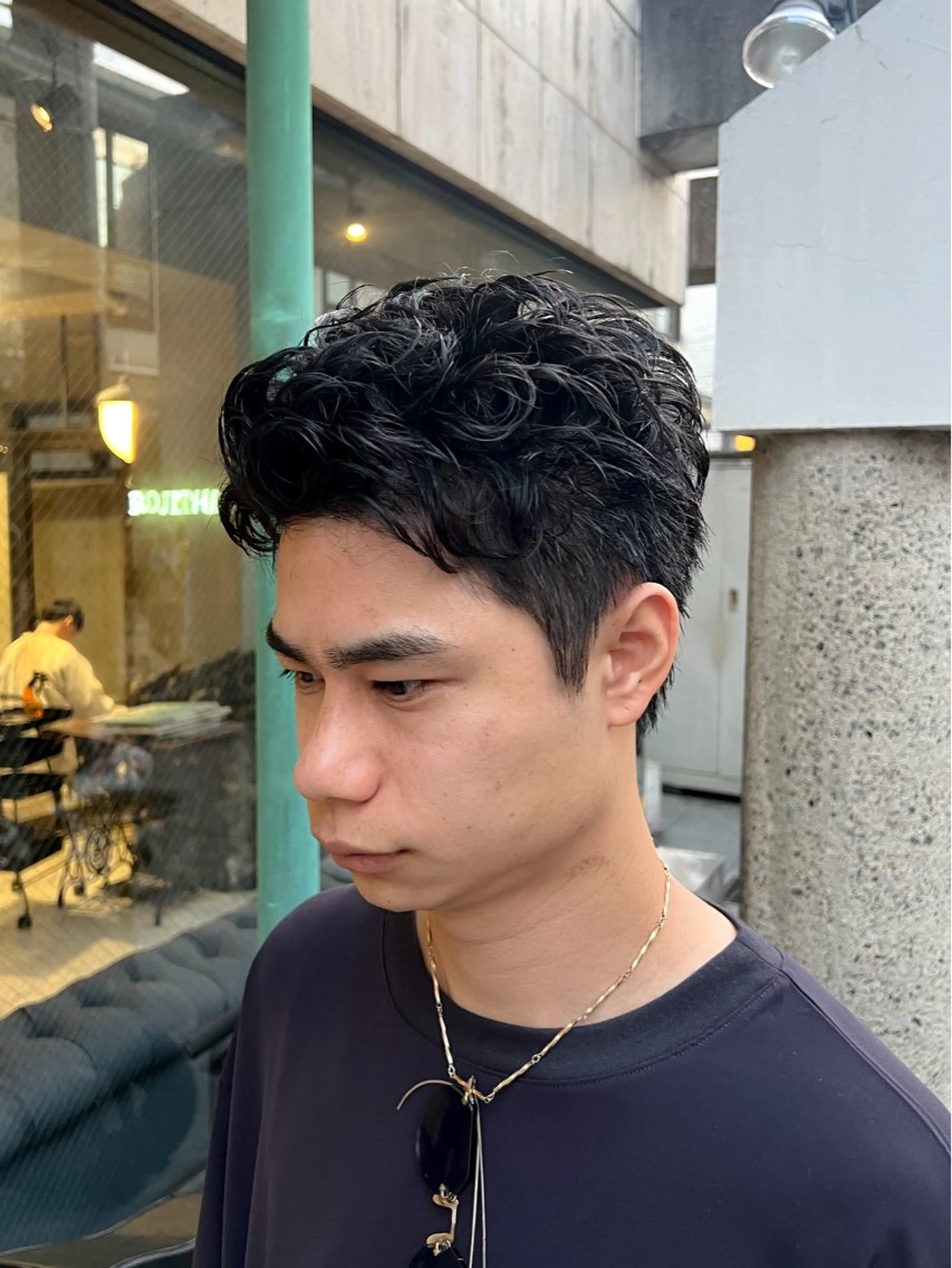 ショート パーマ ヘアアレンジ メンズ フェードカット メンズ韓国風 メンズパーマ スパイキーショート メンズツイストパーマ カット パーマ トリートメント グレージュ/艶髪矯正 🪐takushiのヘアスタイル
