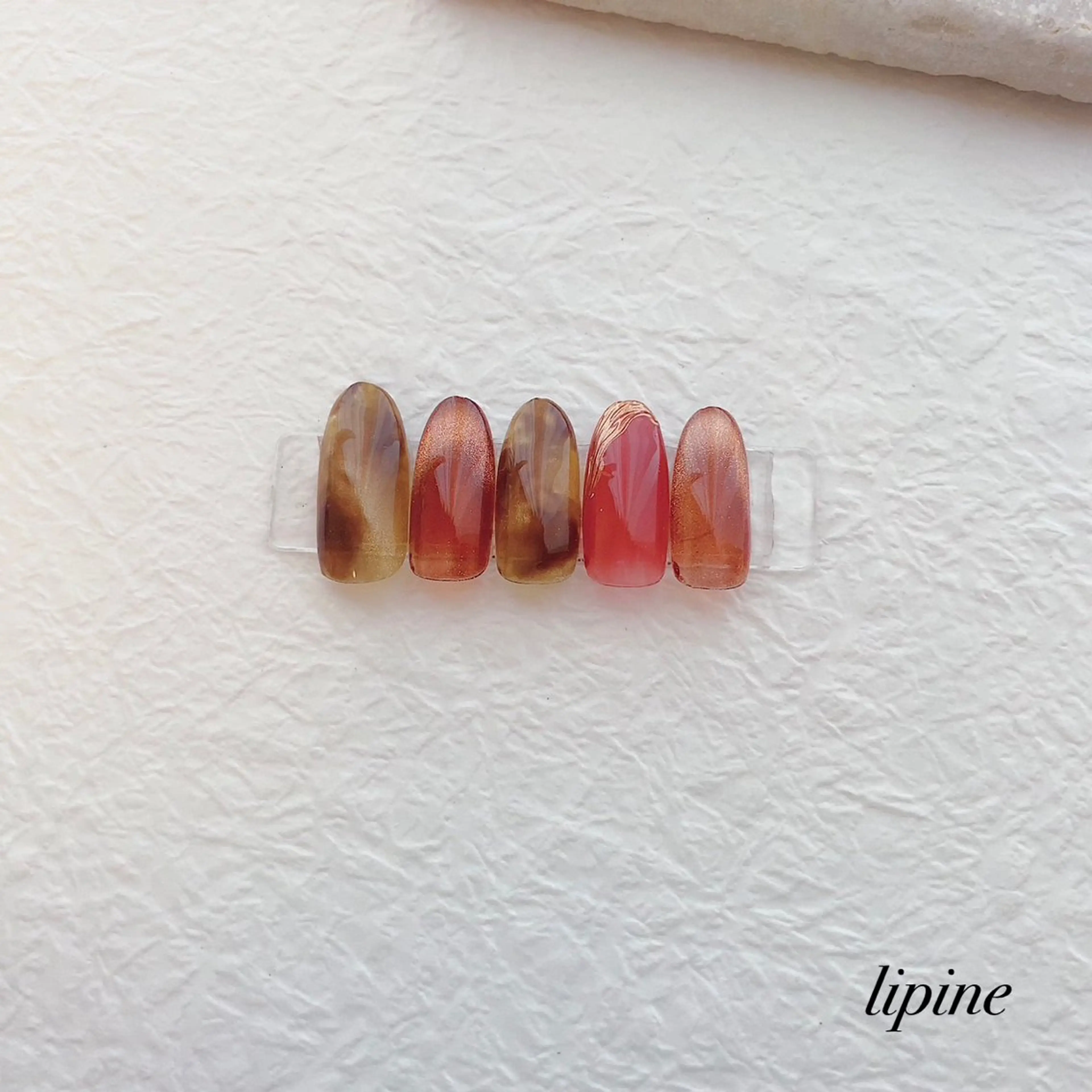ネイル べっ甲ネイル ネイルサロン lipineのネイルデザイン