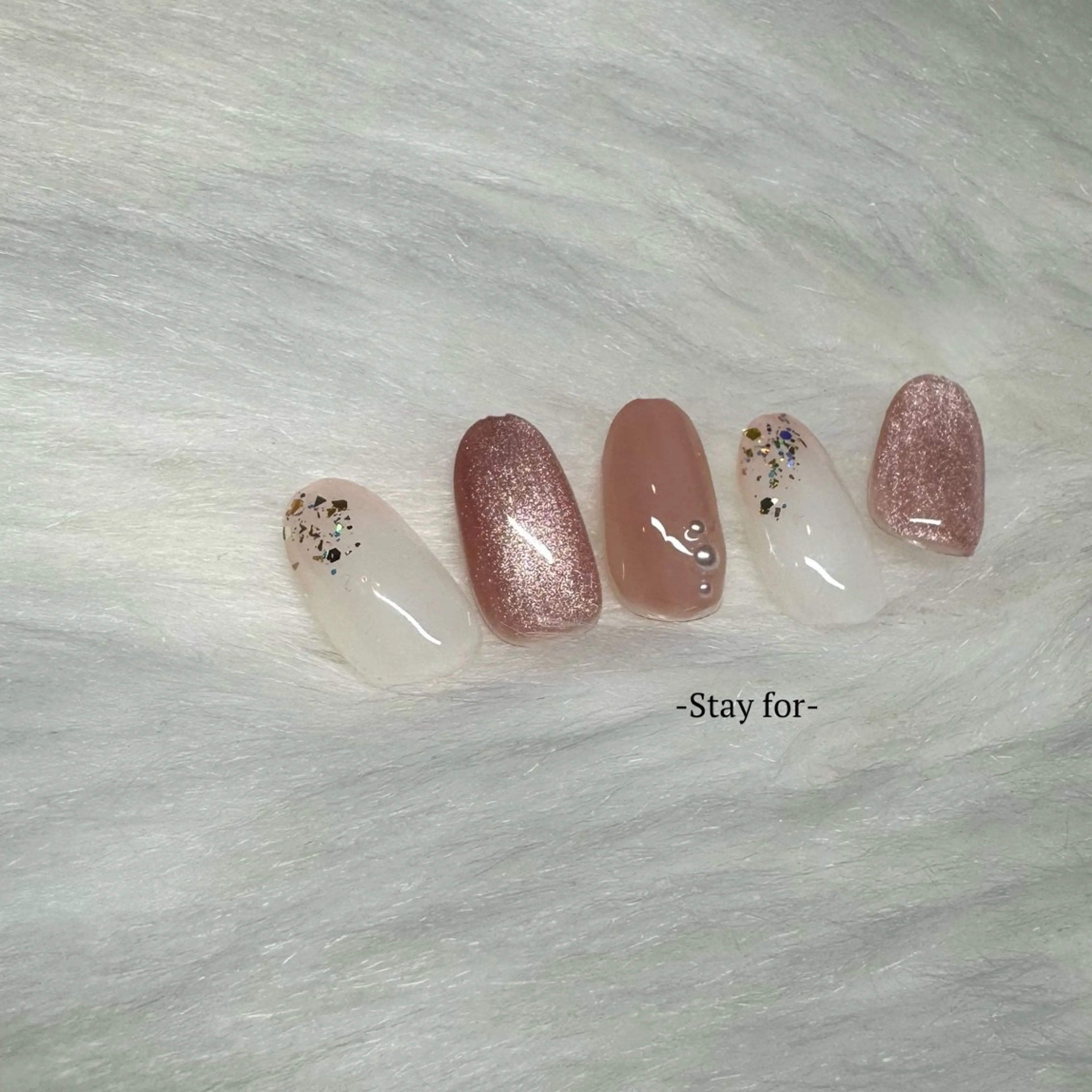 ネイル ラメ(グリッター) マグネットネイル 持ち込み Stay for Mayaのネイルデザイン