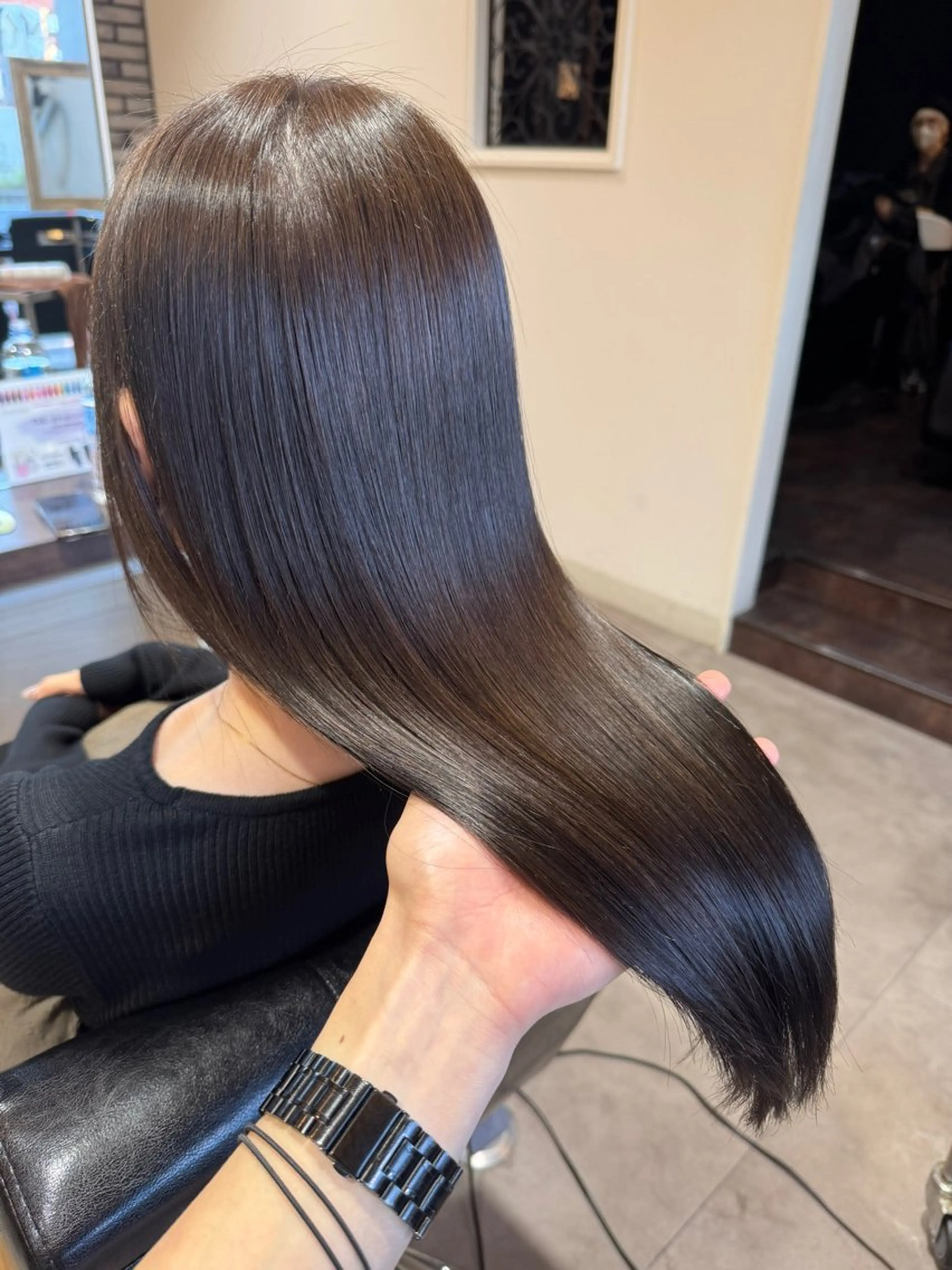 ロング カラー カット ヘアカラー トリートメント Uni.所属・地毛風ストレート/ 髪質改善/榎本流行のヘアスタイル