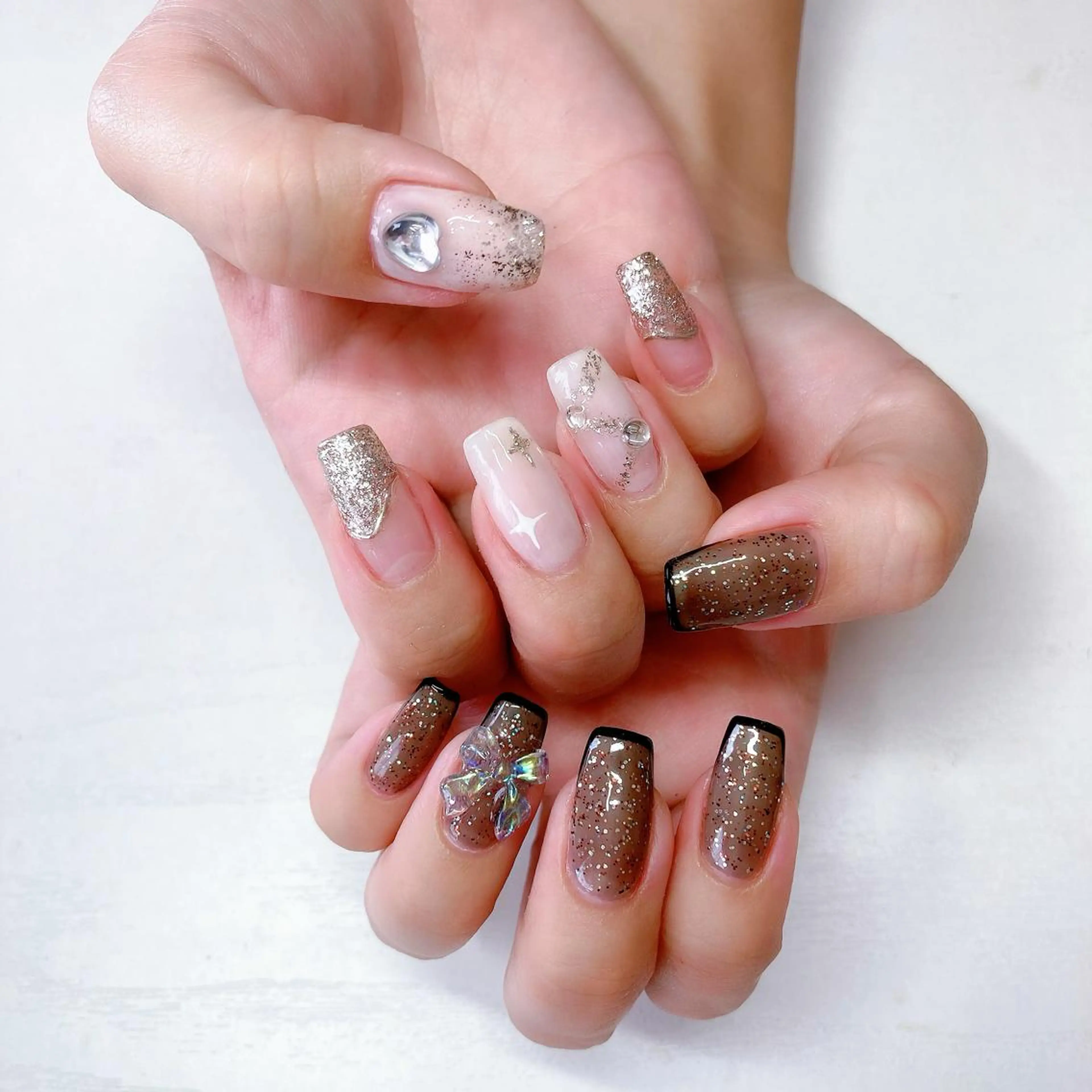 ネイル ジェルネイル ハート キラキラネイル パラジェル リボン ハンドネイル Nail Kのネイルデザイン