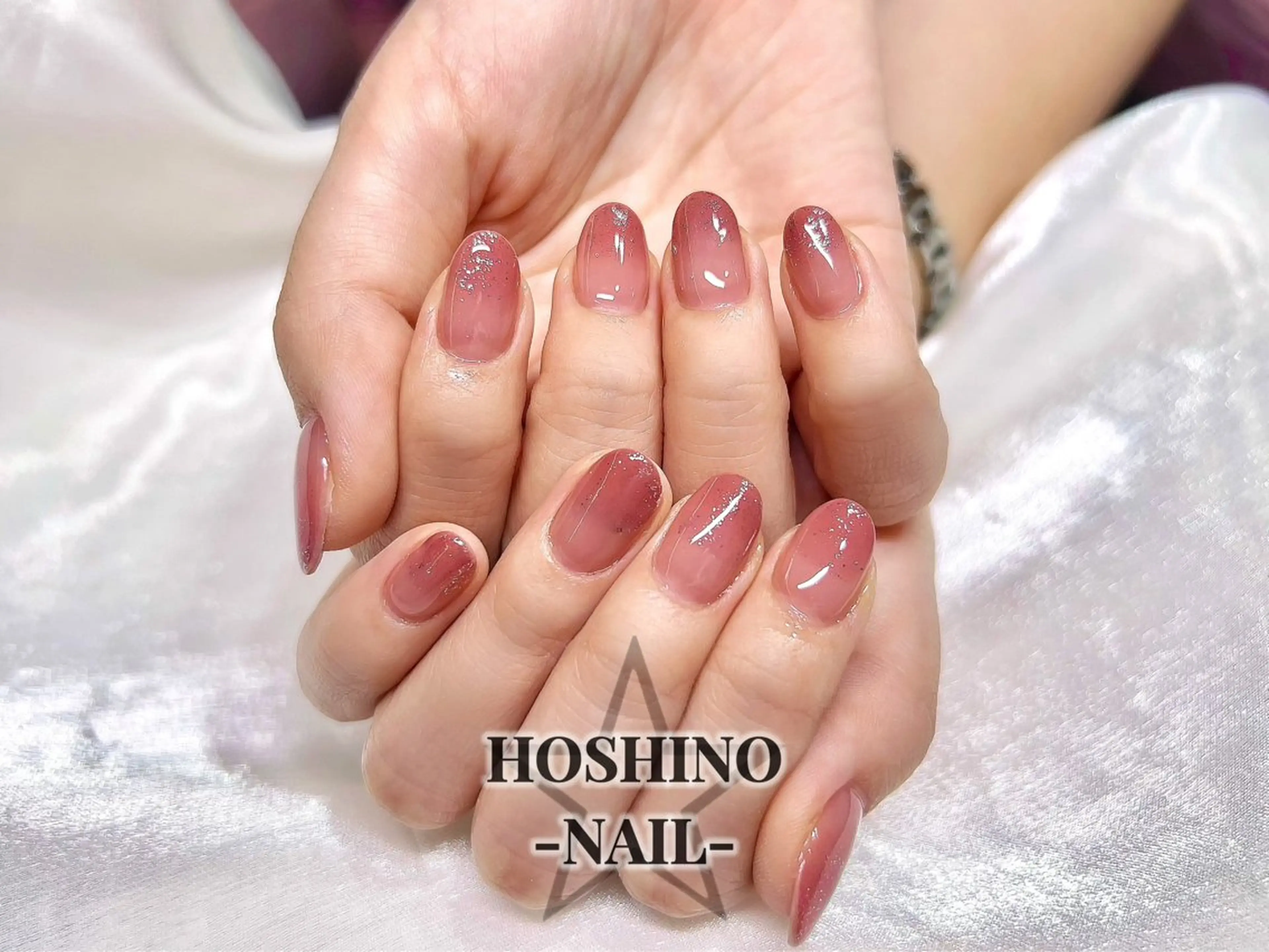 ネイル グラデーション ラメ(グリッター) ラメグラデーション ハンドネイル ハンドケア ★HOSHINO NAIL★ナナミのネイルデザイン