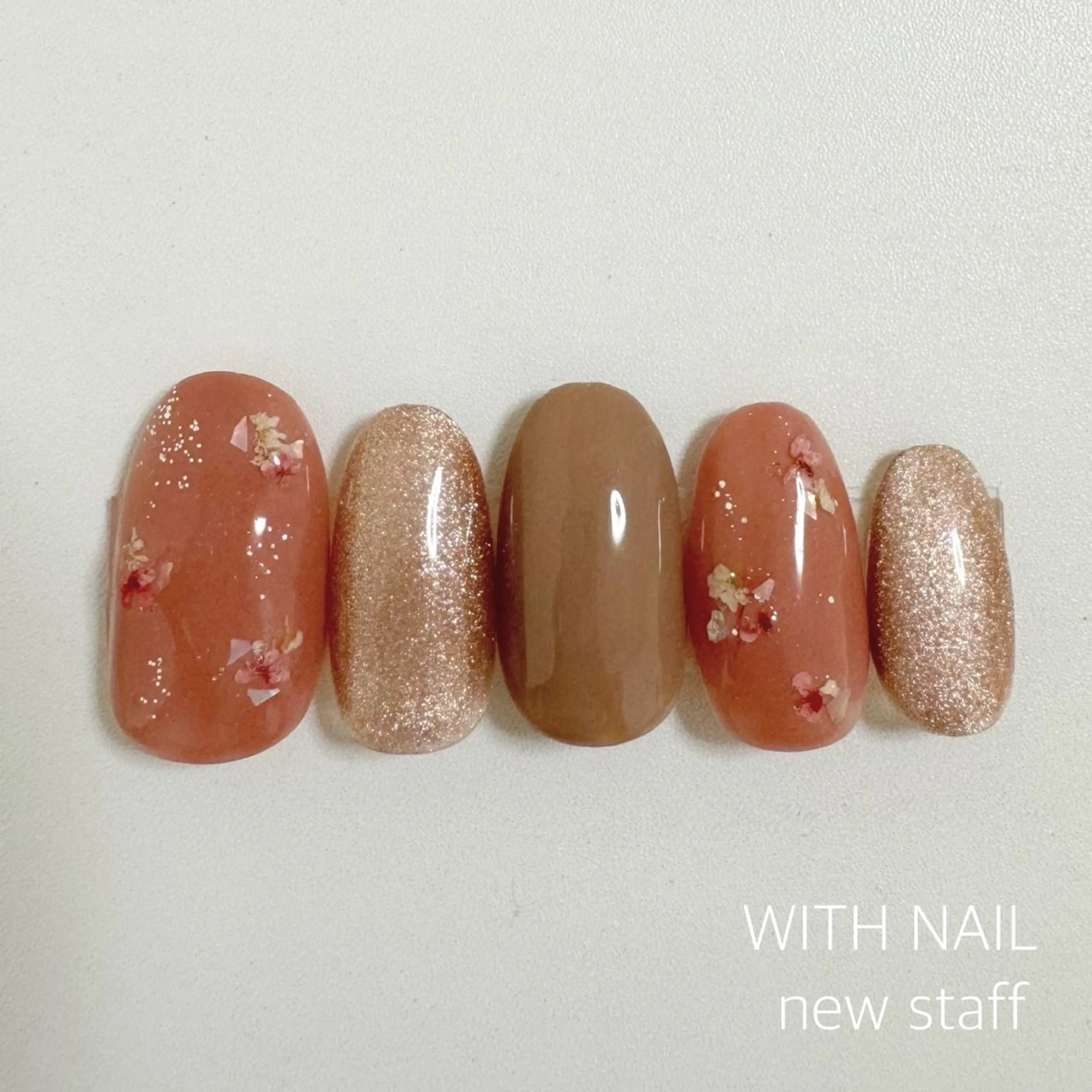 ネイル シンプルネイル ハンドネイル WITH  NAIL ネイリストのネイルデザイン