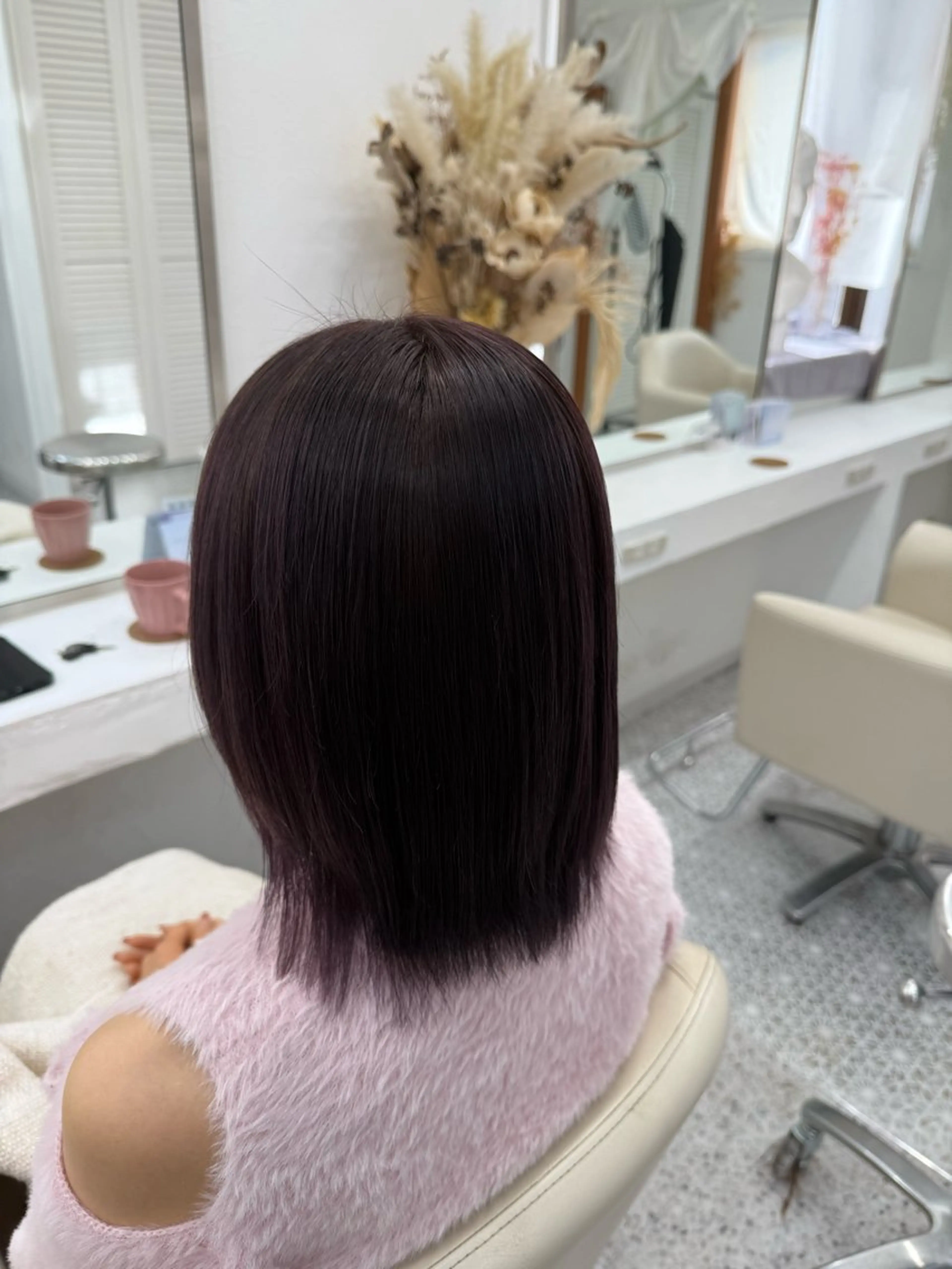 ミディアム カット ヘアカラー LOMARLIE/ NATUMIのヘアスタイル