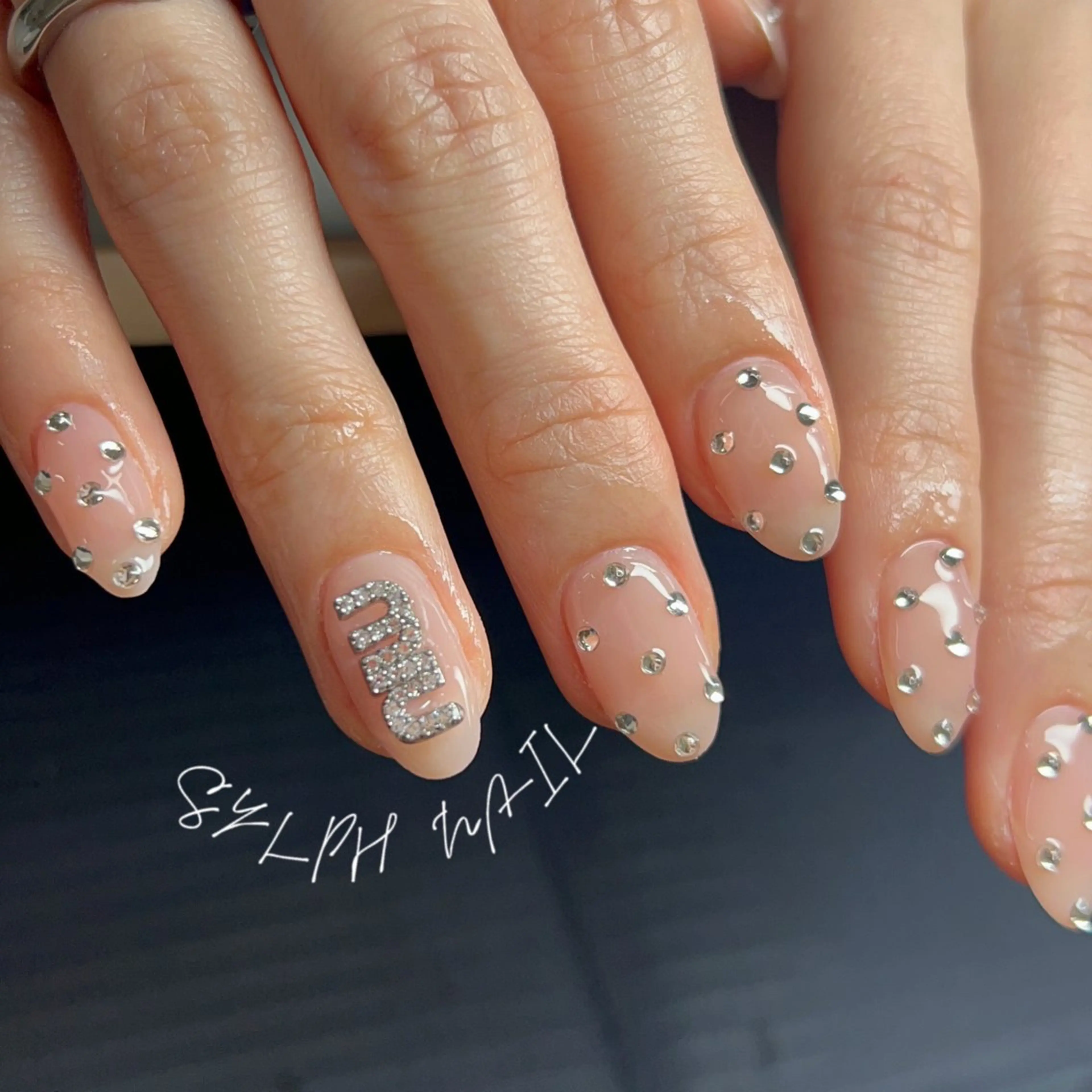 ネイル ハンドネイル Trend Nail シルフのネイルデザイン
