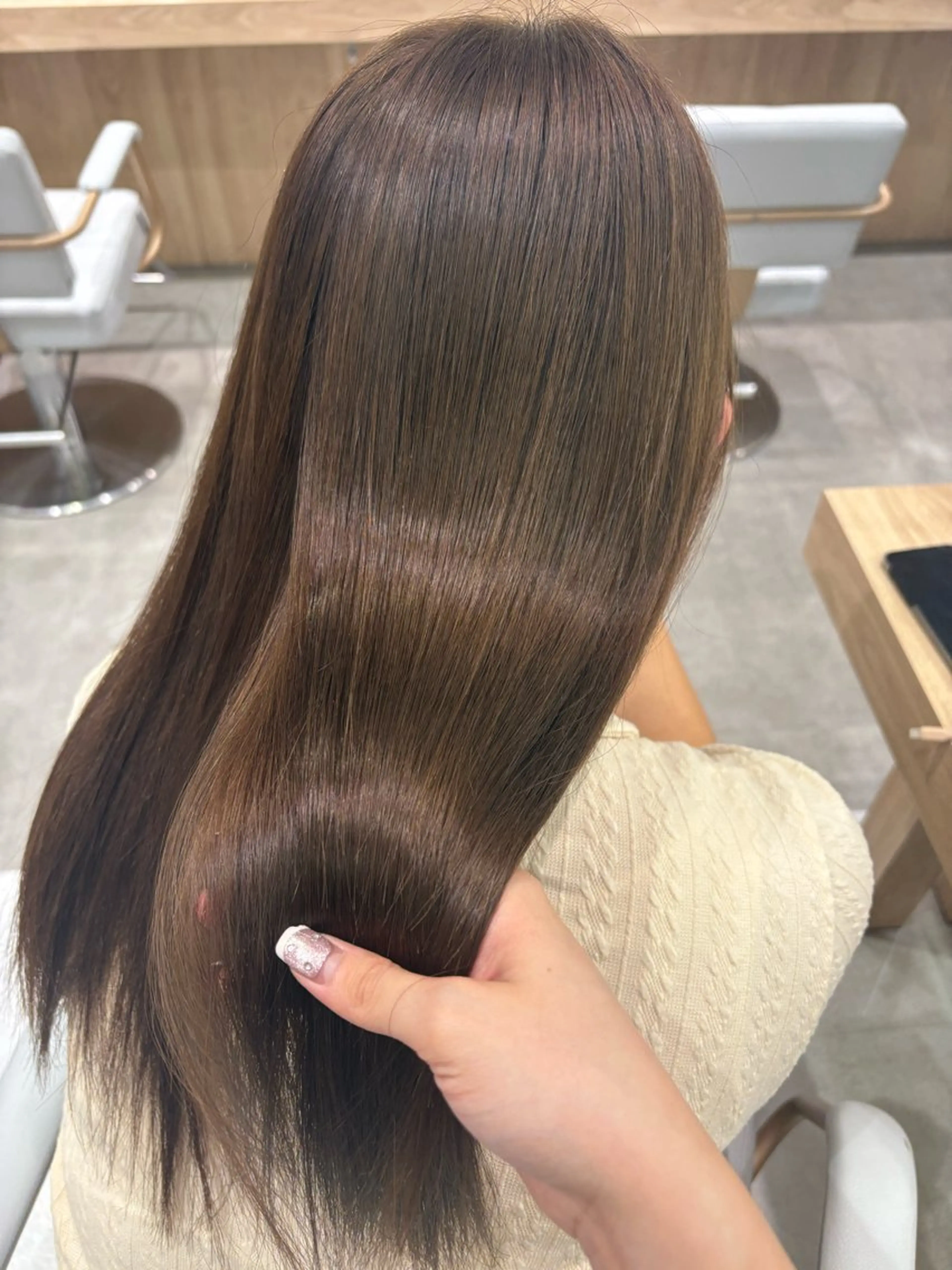 ロング ヘアカラー トリートメント ブリーチなしカラー/ 縮毛矯正🍓kaeのヘアスタイル