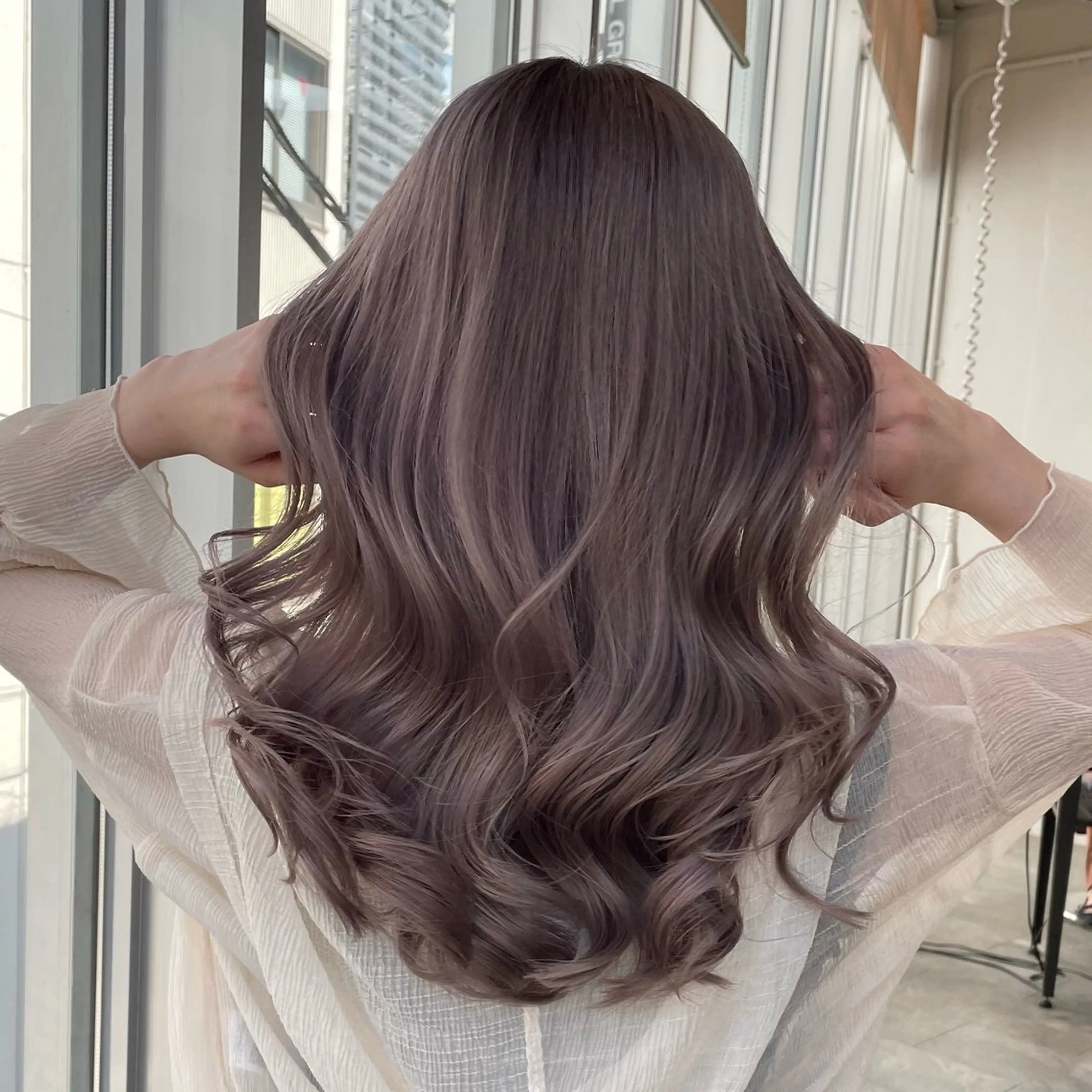 ロング カラー カット ヘアカラー トリートメント ヘアセット 原宿🩵ハイトーン 🍓ྀིまいか🩵のヘアスタイル