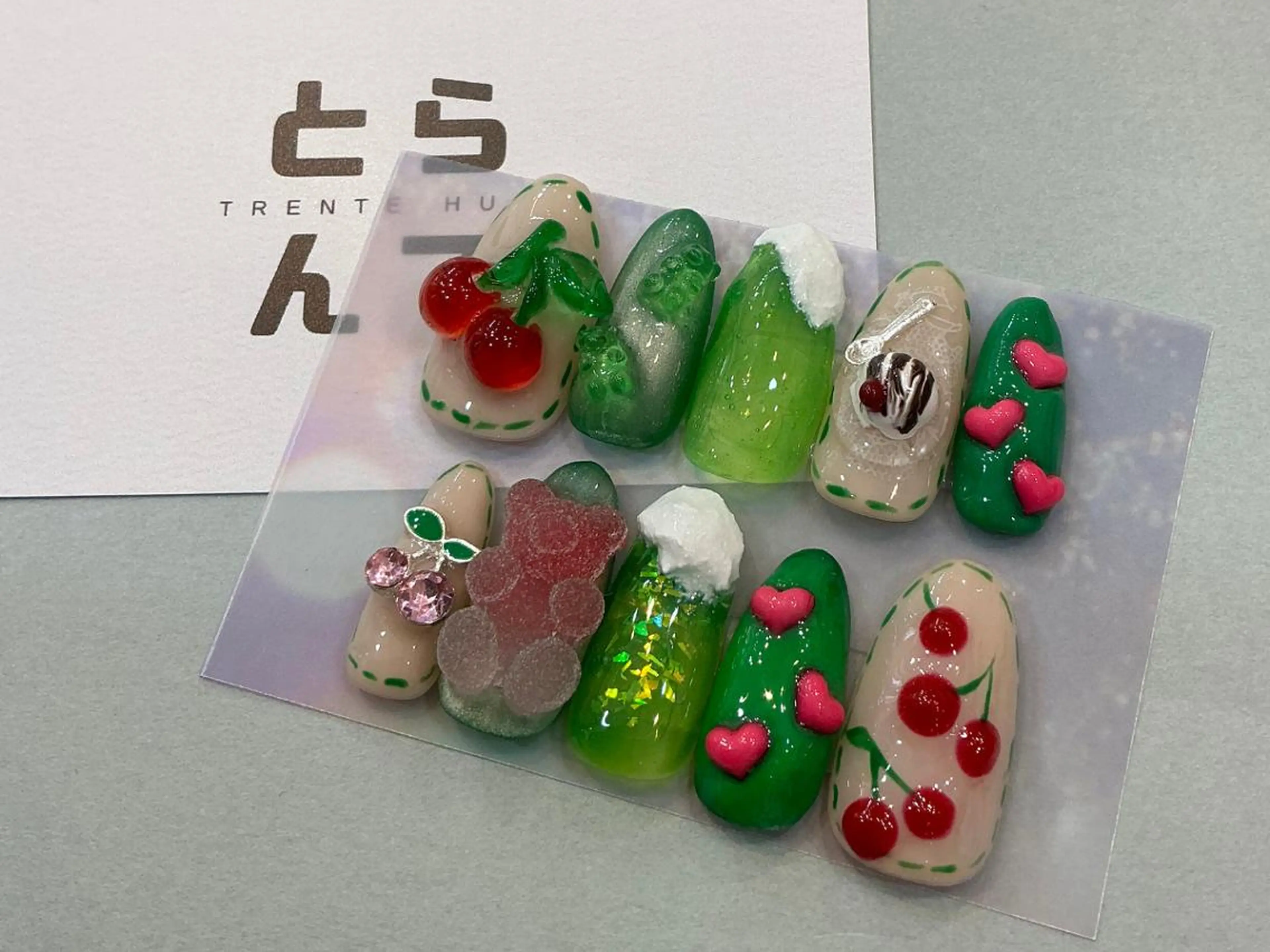 ネイル ⠀ Riaのネイルデザイン