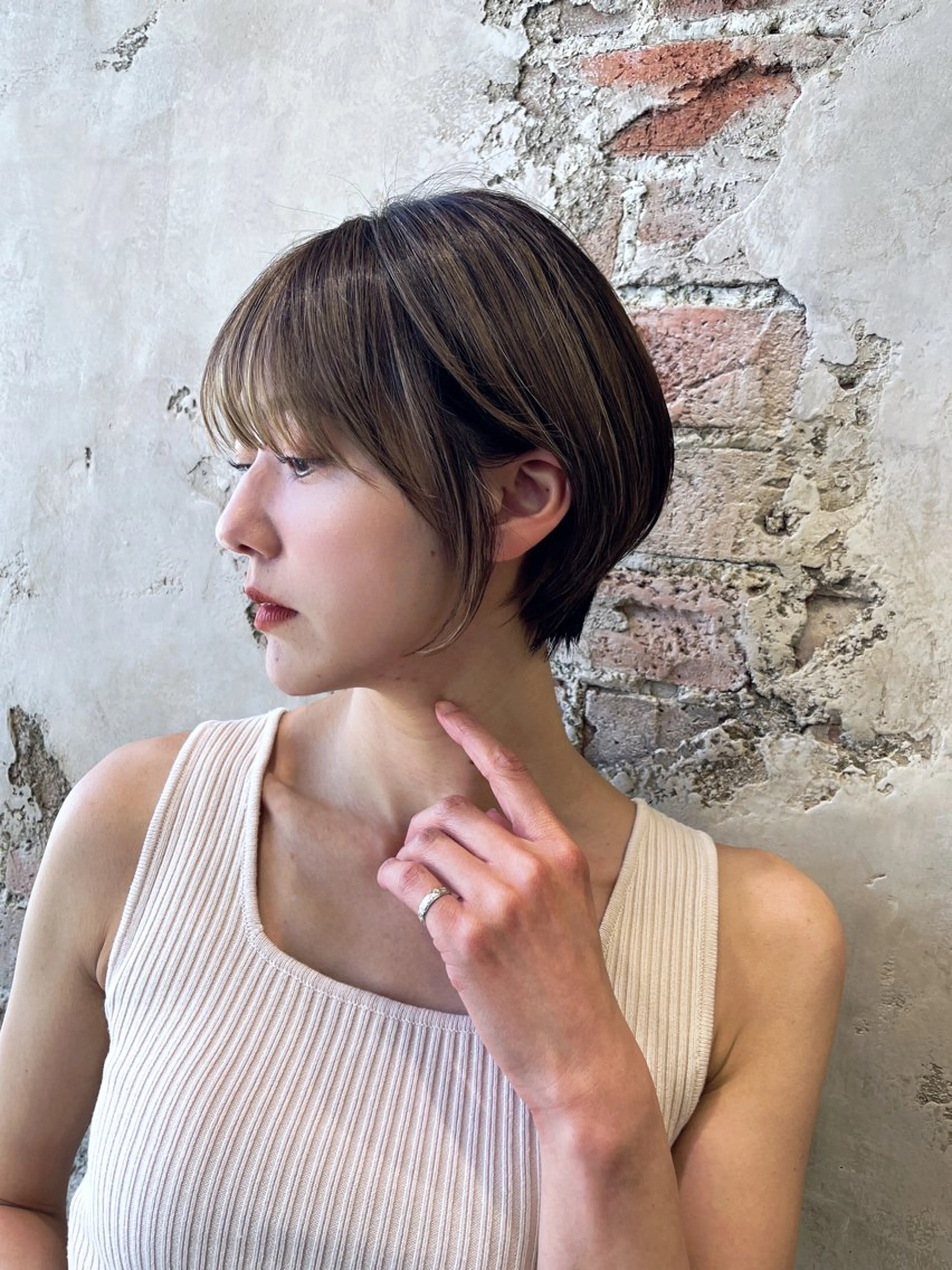 ショート 顔まわりカット 前髪カット安井楽人のヘアスタイル