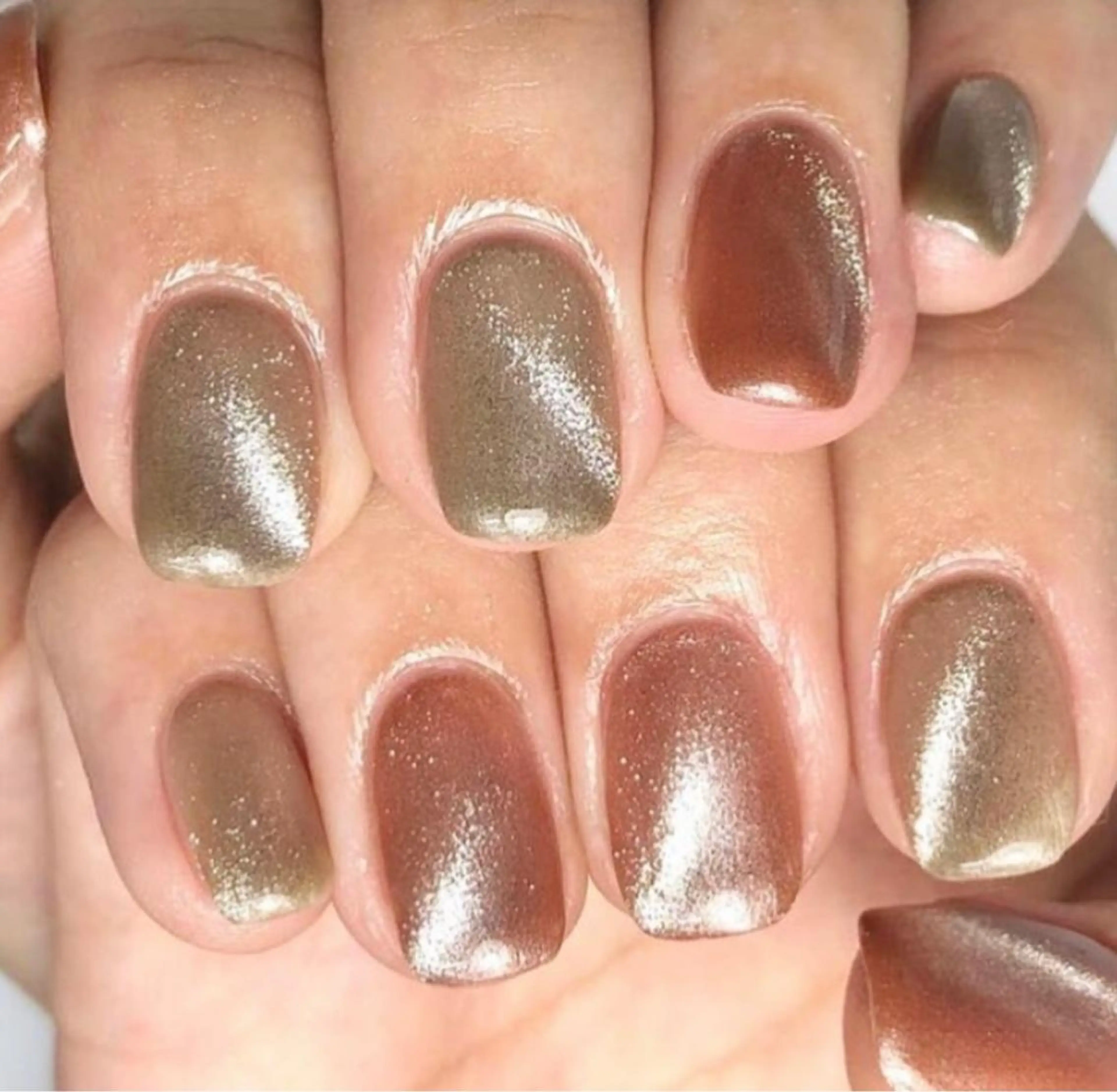 ネイル マグネットネイル takanashi yumiのネイルデザイン