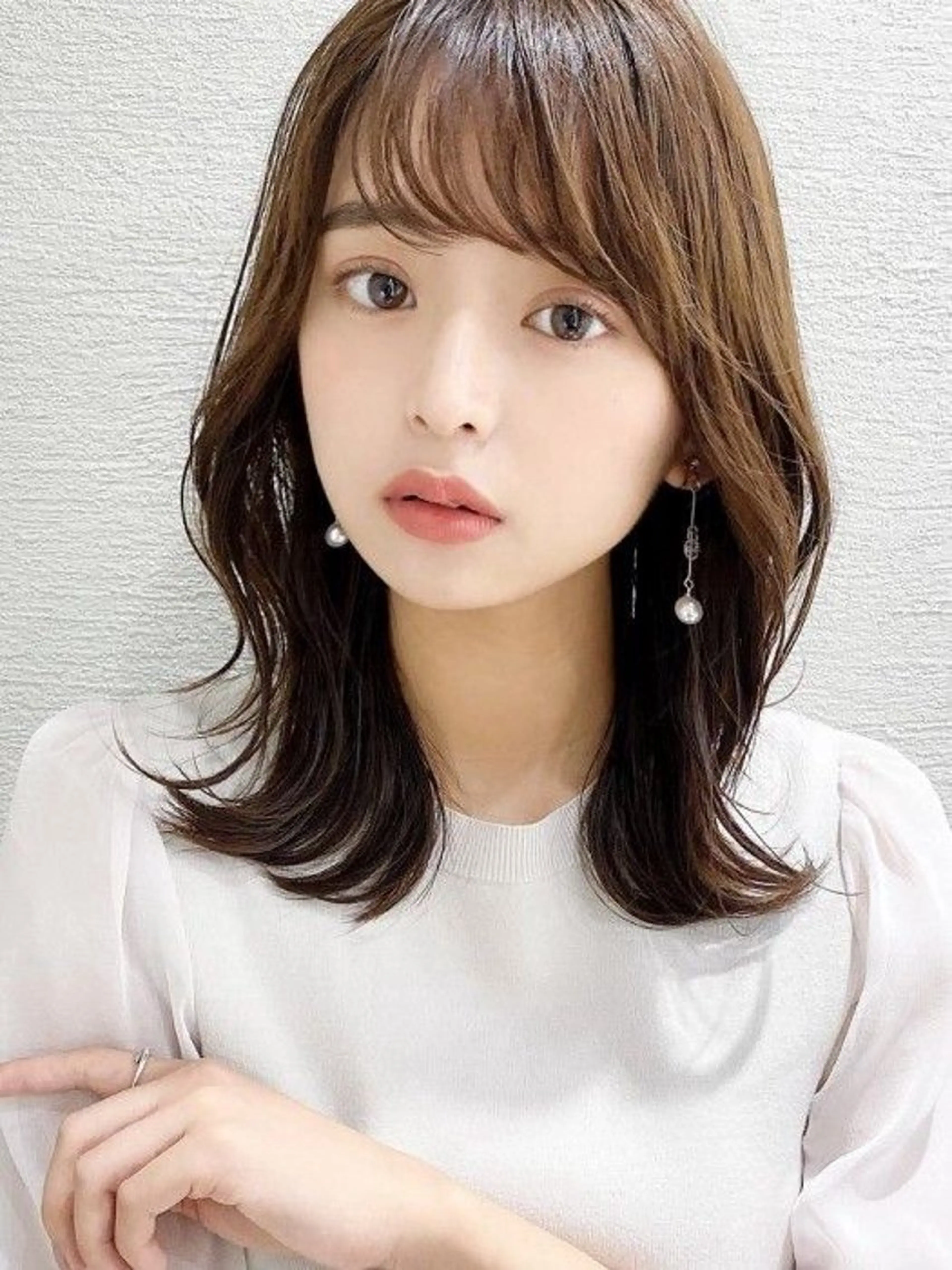 カット＋前髪パーマ　前髪ストレートは別メニューになりますのでご注意ください🙌こちらは流れやすくする前髪パーマとなりますの写真