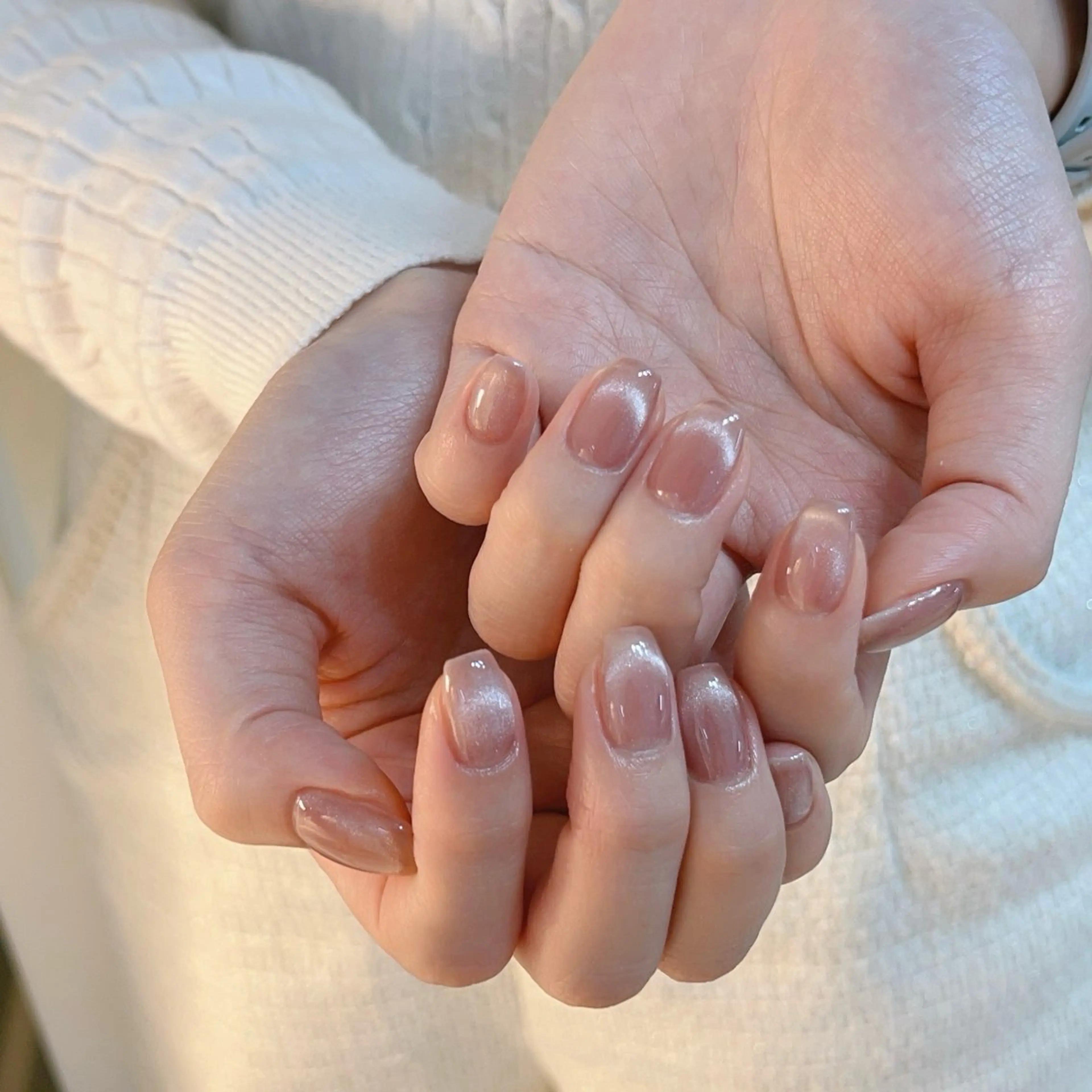 ネイル フレンチネイル マグネットネイル マグネットフレンチ ハンドネイル L&Y Nail salonのネイルデザイン