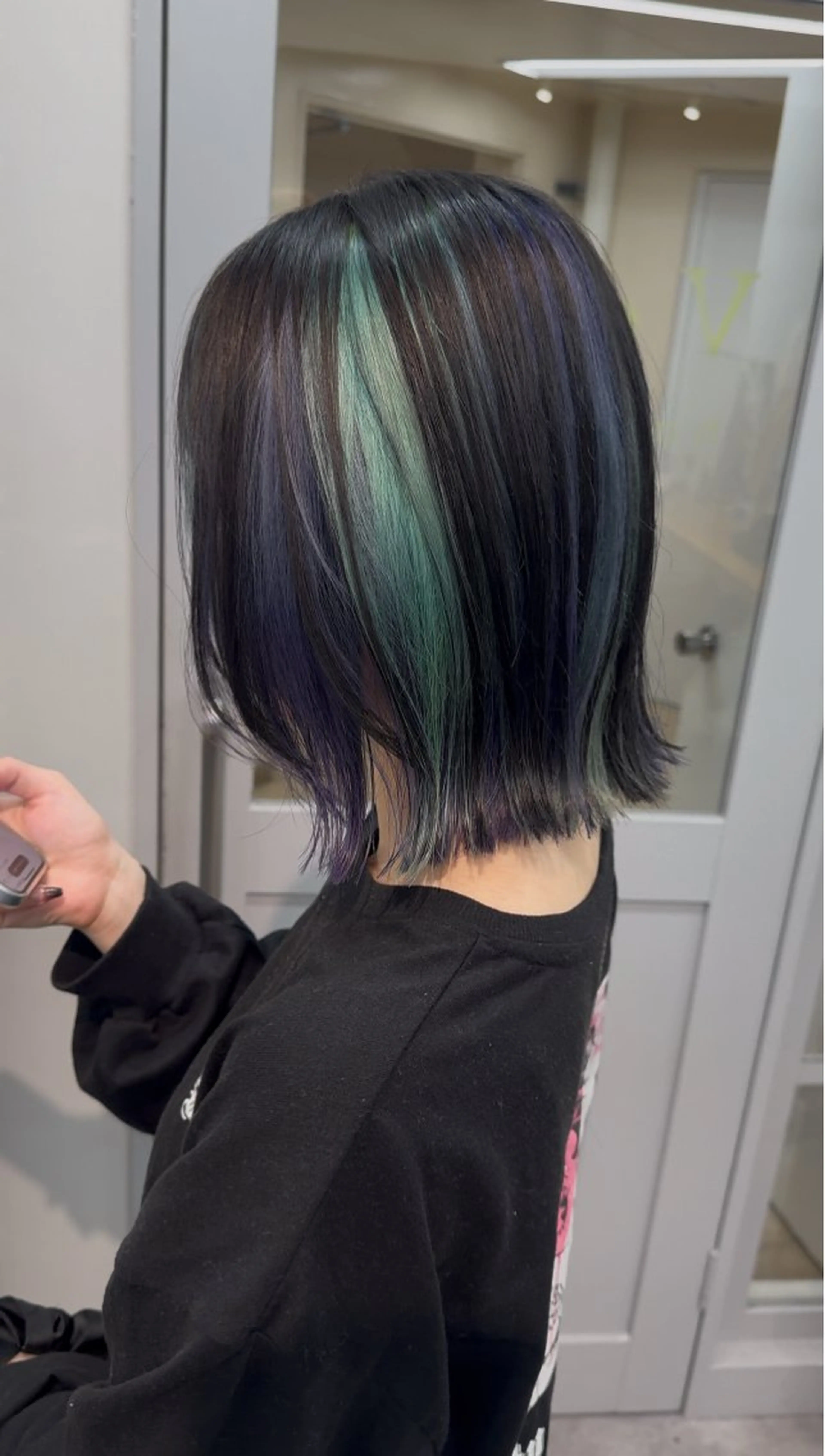 ミディアム カラー ヘアカラー トリートメント メンズカット ハイトーンShugaのヘアスタイル