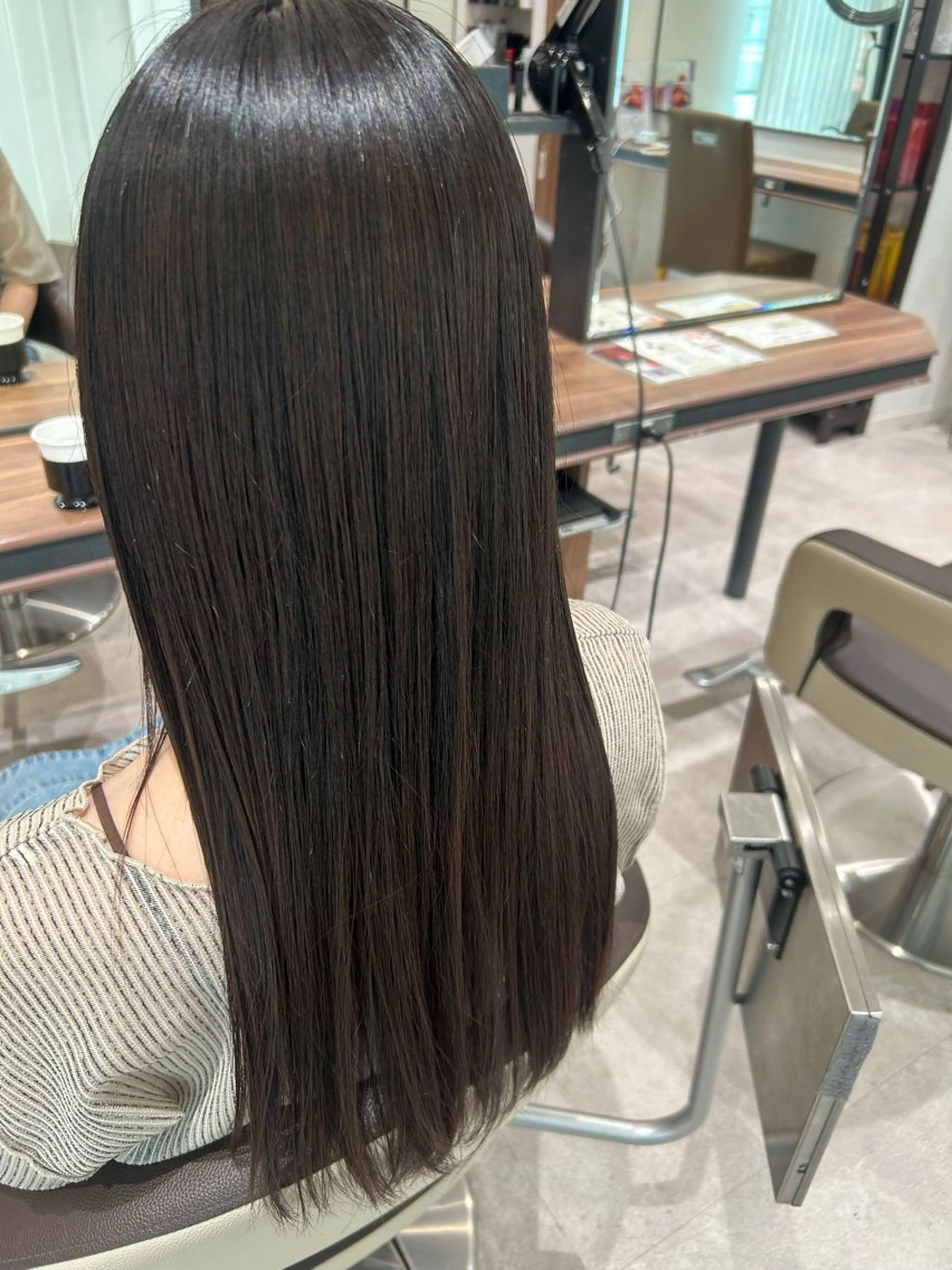 カット＋縮毛矯正＋トリートメントの写真