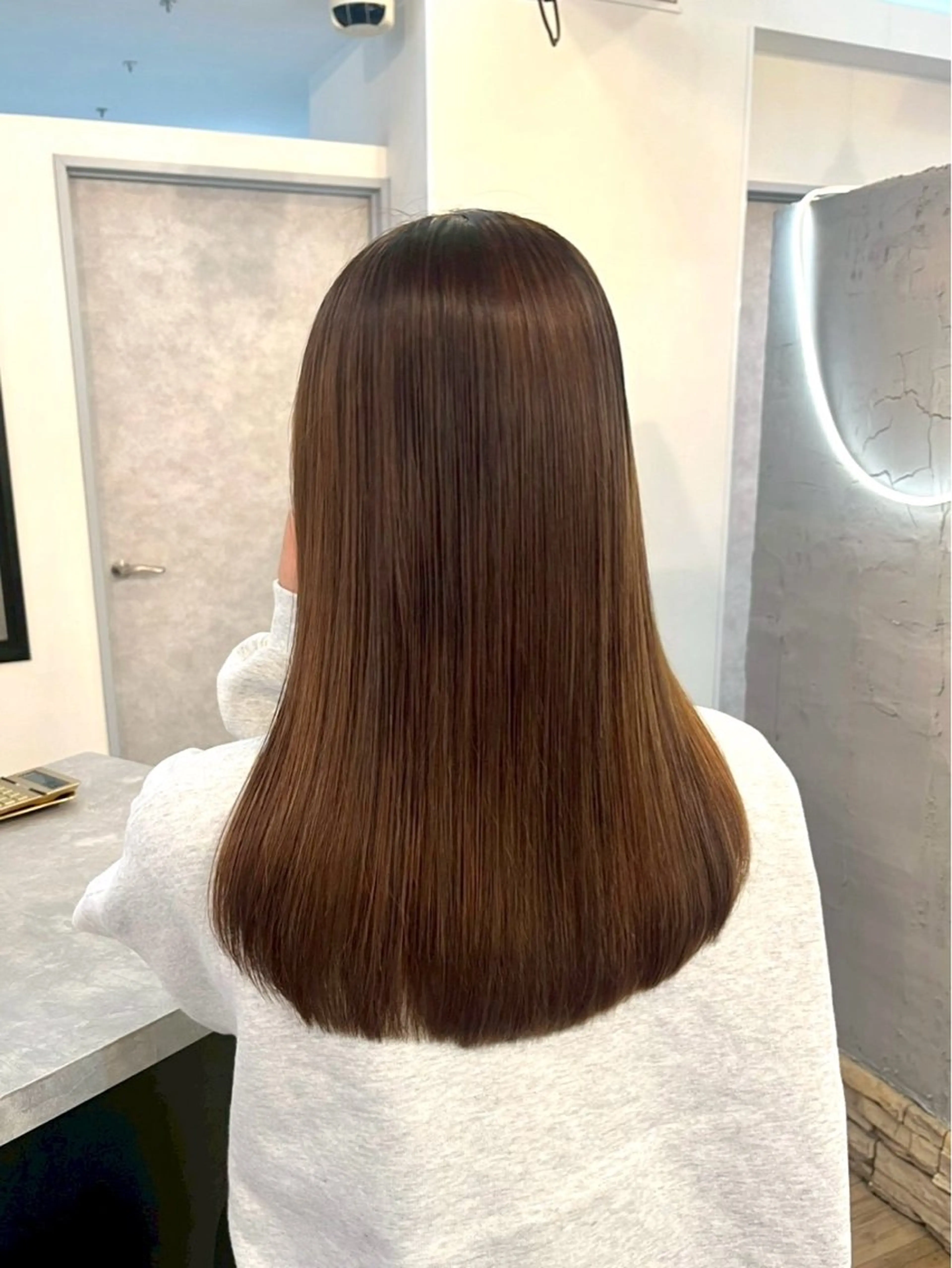 ロング カット 縮毛矯正 VISAGE ba.sk 金子詩帆のヘアスタイル