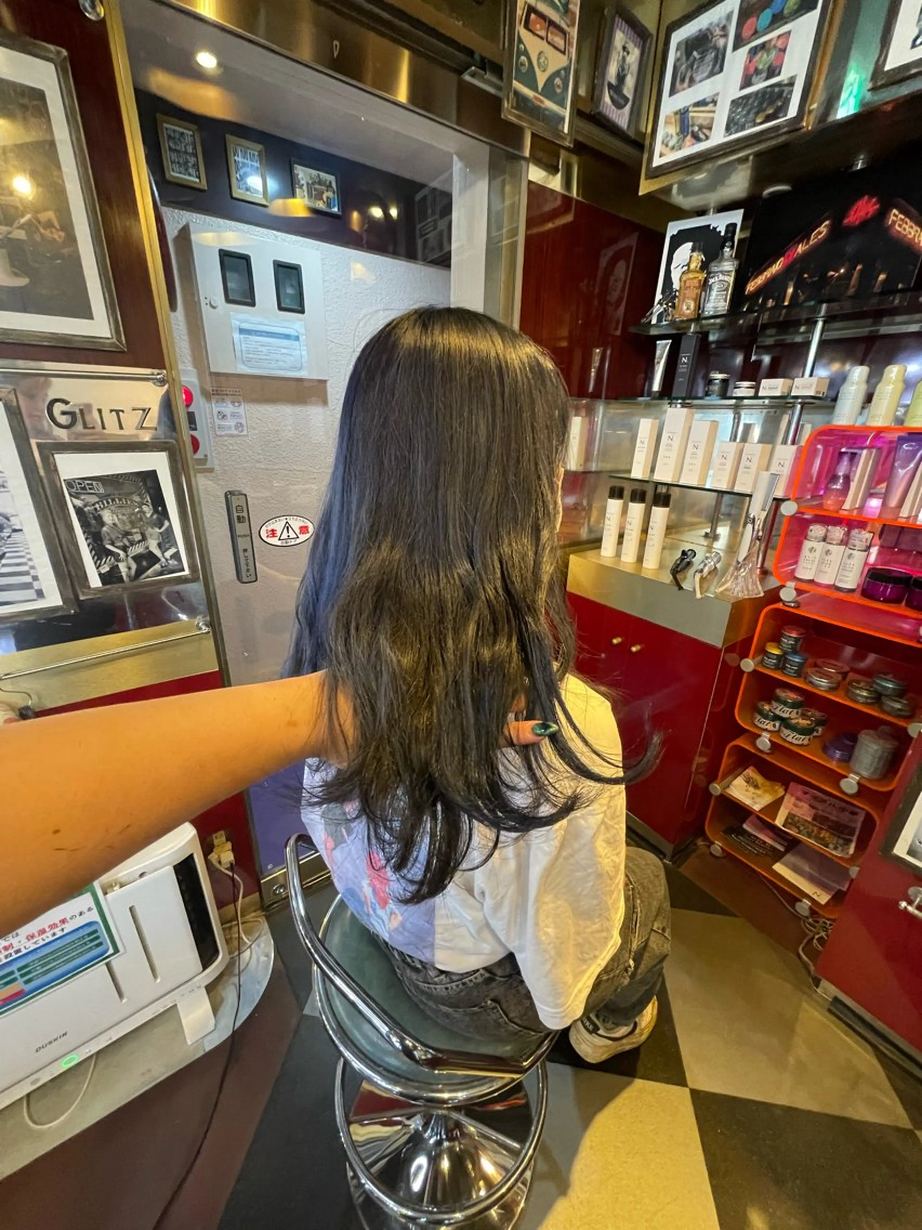 セミロング カラー ブルーカラー ブルーパープル ダブルカラー パープルカラー トリートメント 👑派手髪/カット 👑ANRYのヘアスタイル