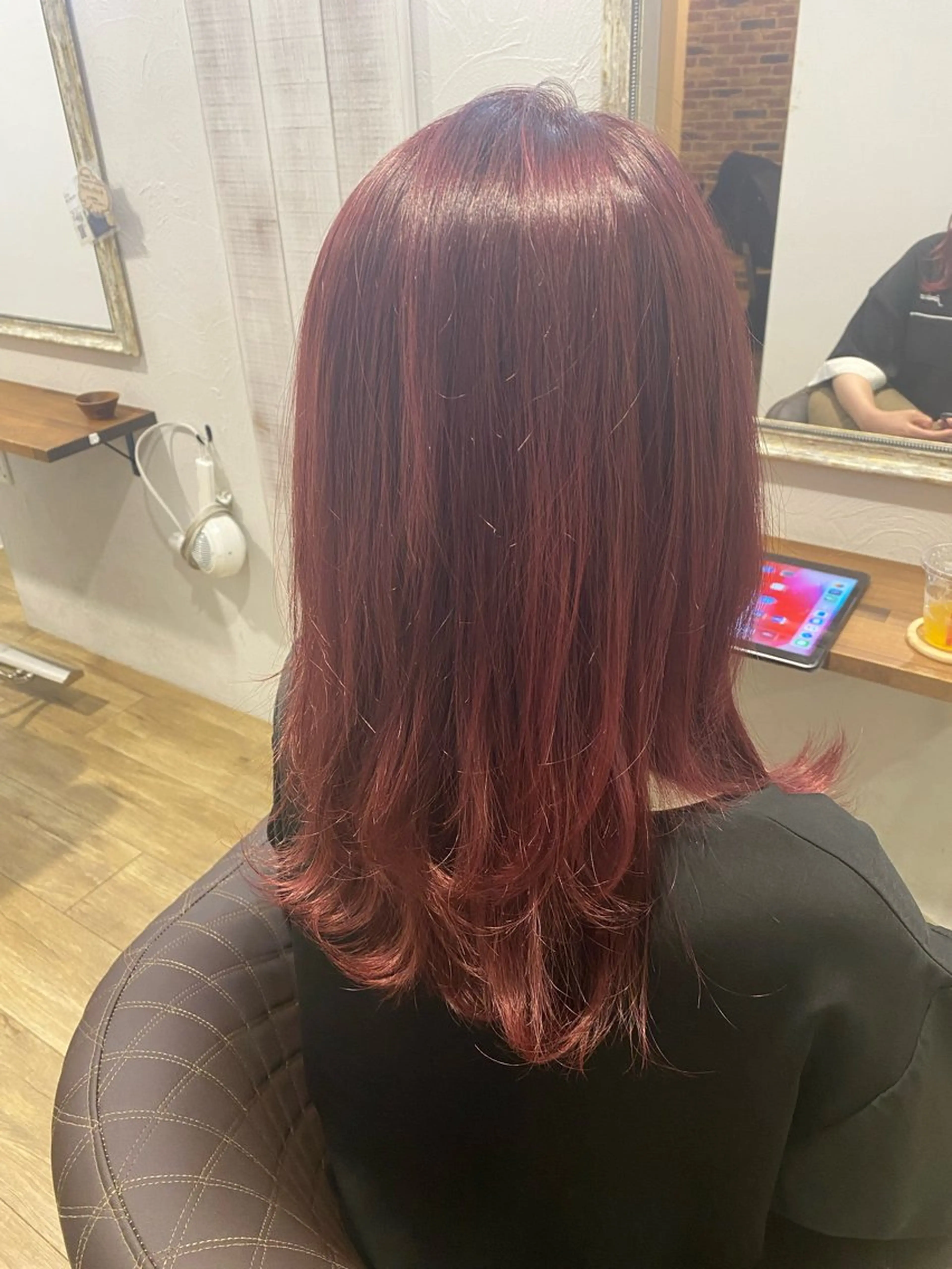 ロング カラー ブリーチ ピンクカラー CIEN lime所属・松下 育未のヘアスタイル