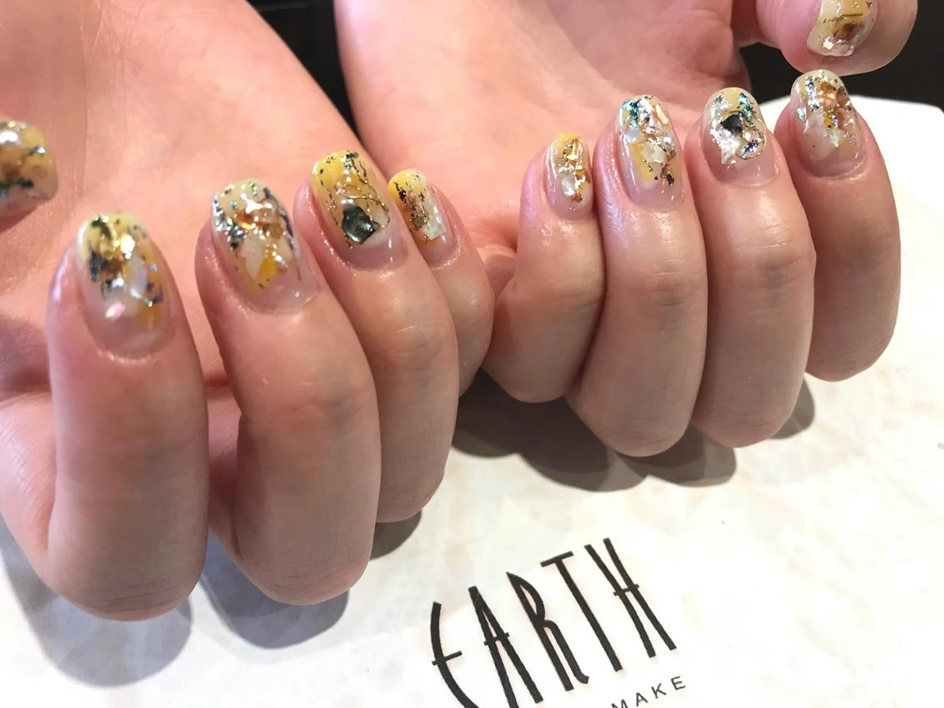 ネイル ニュアンスネイル ハンドネイル EARTH nanaのネイルデザイン
