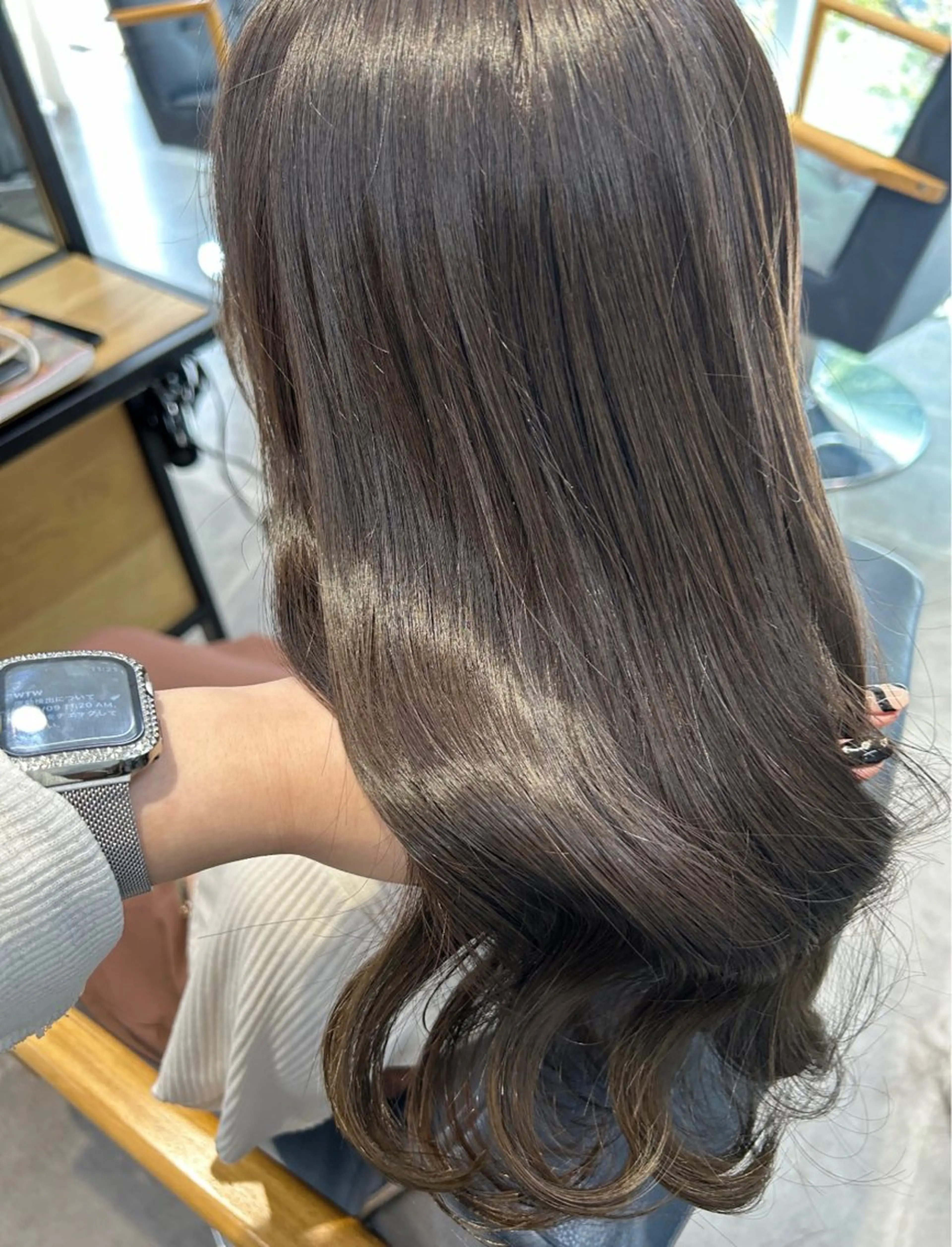 ロング カラー カット ヘアカラー トリートメント newi梅田🫧韓国 ヘア🫧sakiのヘアスタイル