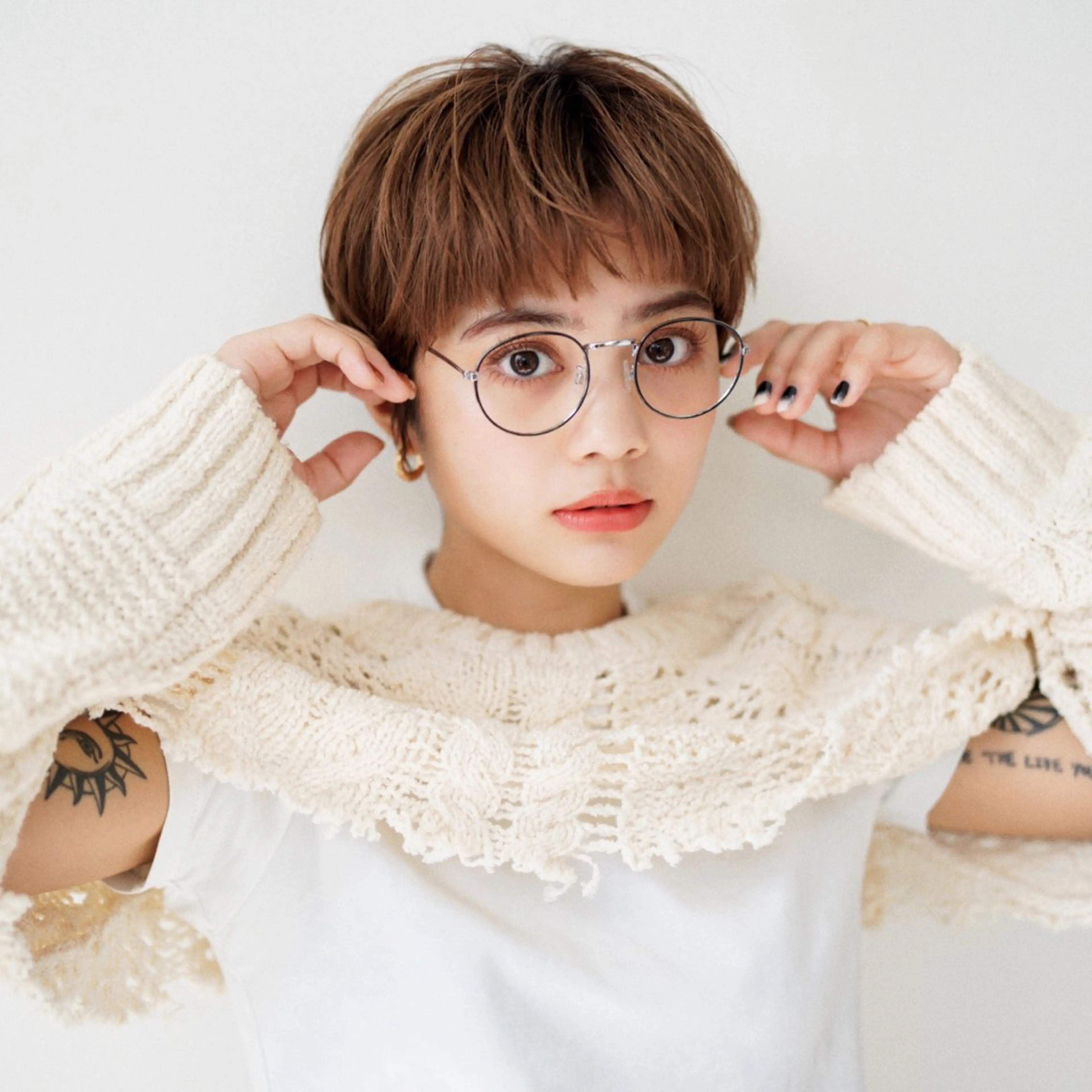 ショート カラー CREAPY　日向野 利菜のヘアスタイル