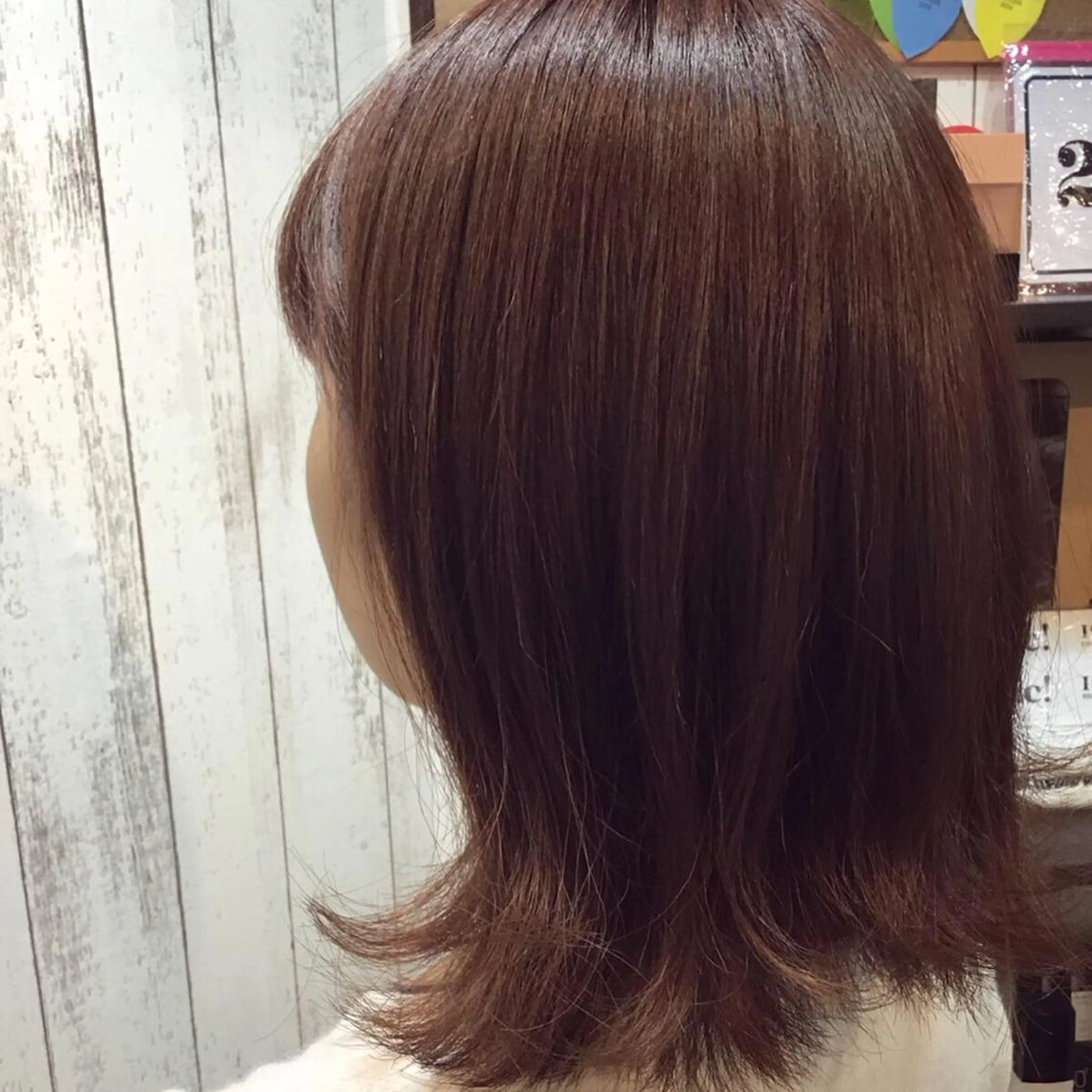 ミディアム カラー embrace エンブレイスのヘアスタイル