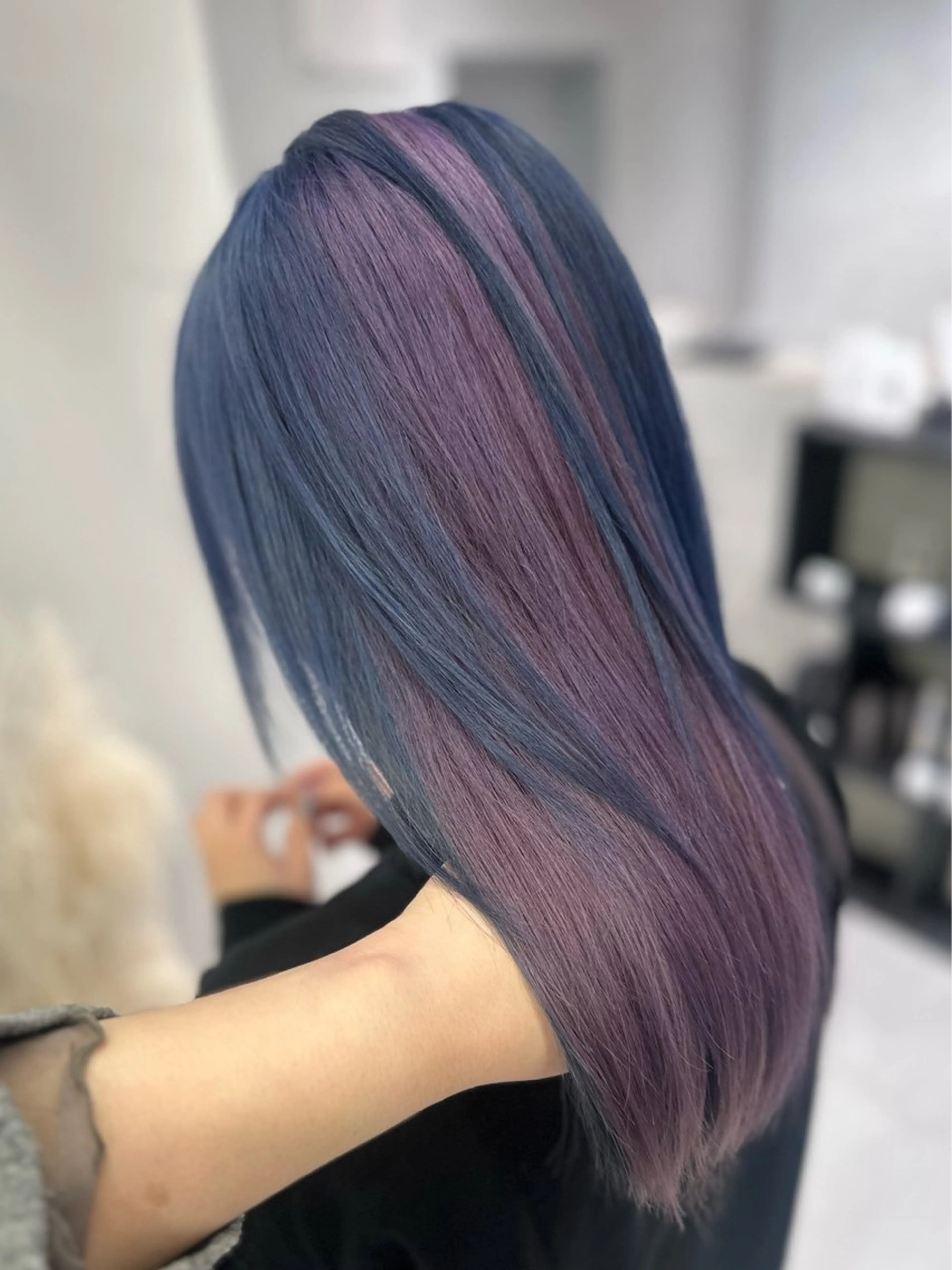セミロング カラー ヘアカラー ate.心斎橋 RYUKAのヘアスタイル