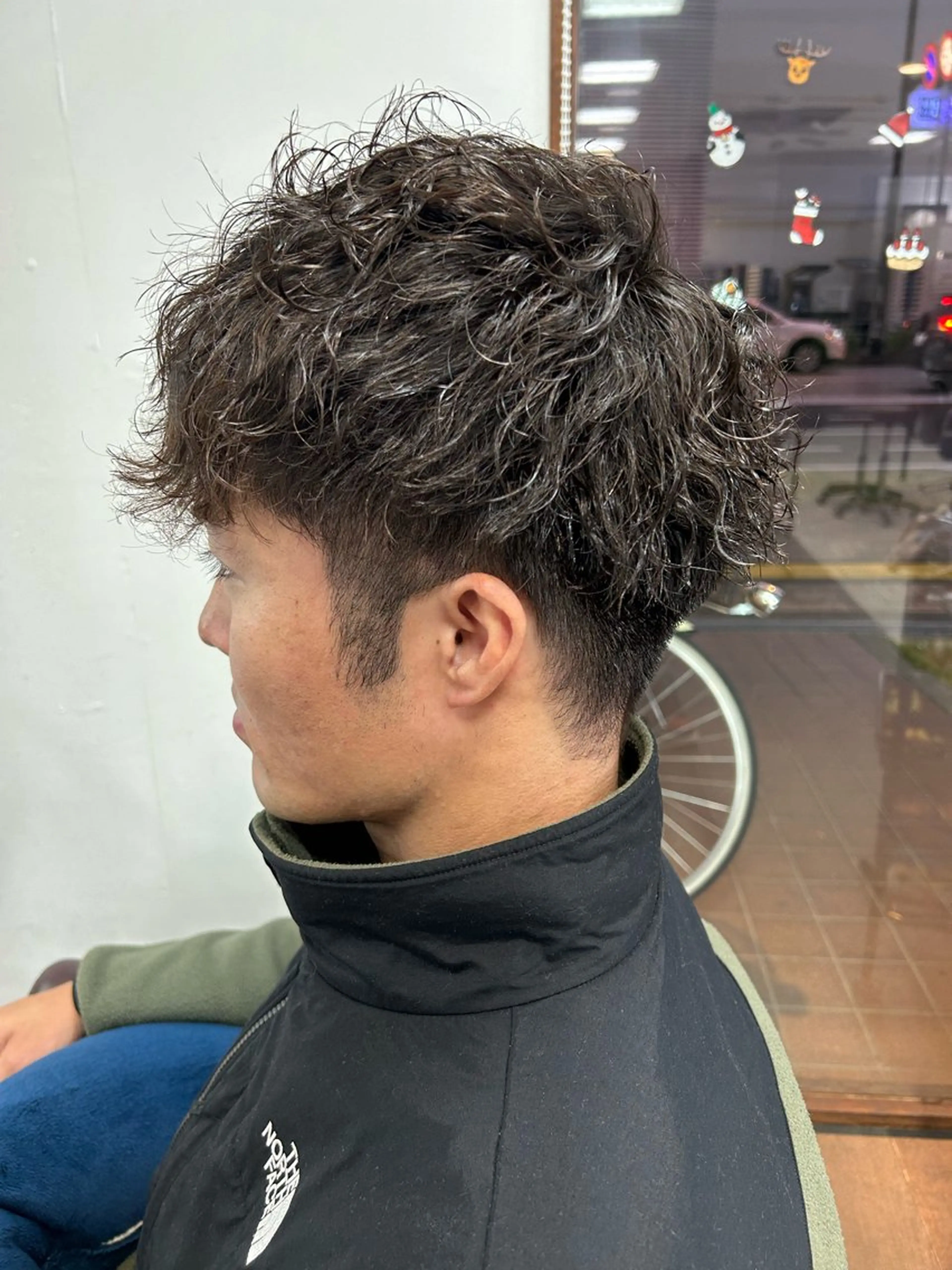 ショート パーマ メンズ マッシュ 波巻きパーマ ショートヘア メンズパーマの達人 /タカシマ　ダイスケのヘアスタイル