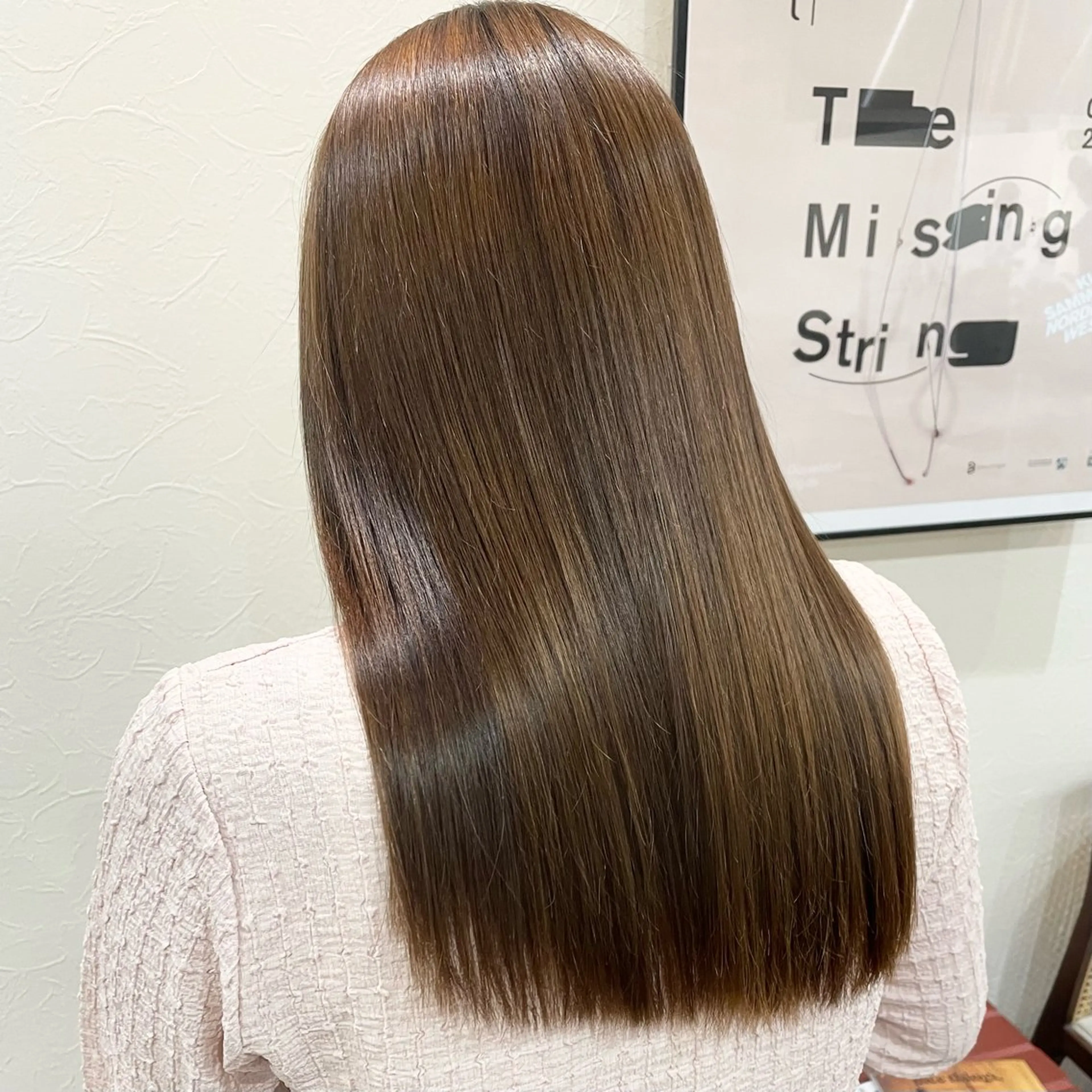 セミロング カット 縮毛矯正 ヘッドスパ 暖色艶カラー /RIONAのヘアスタイル