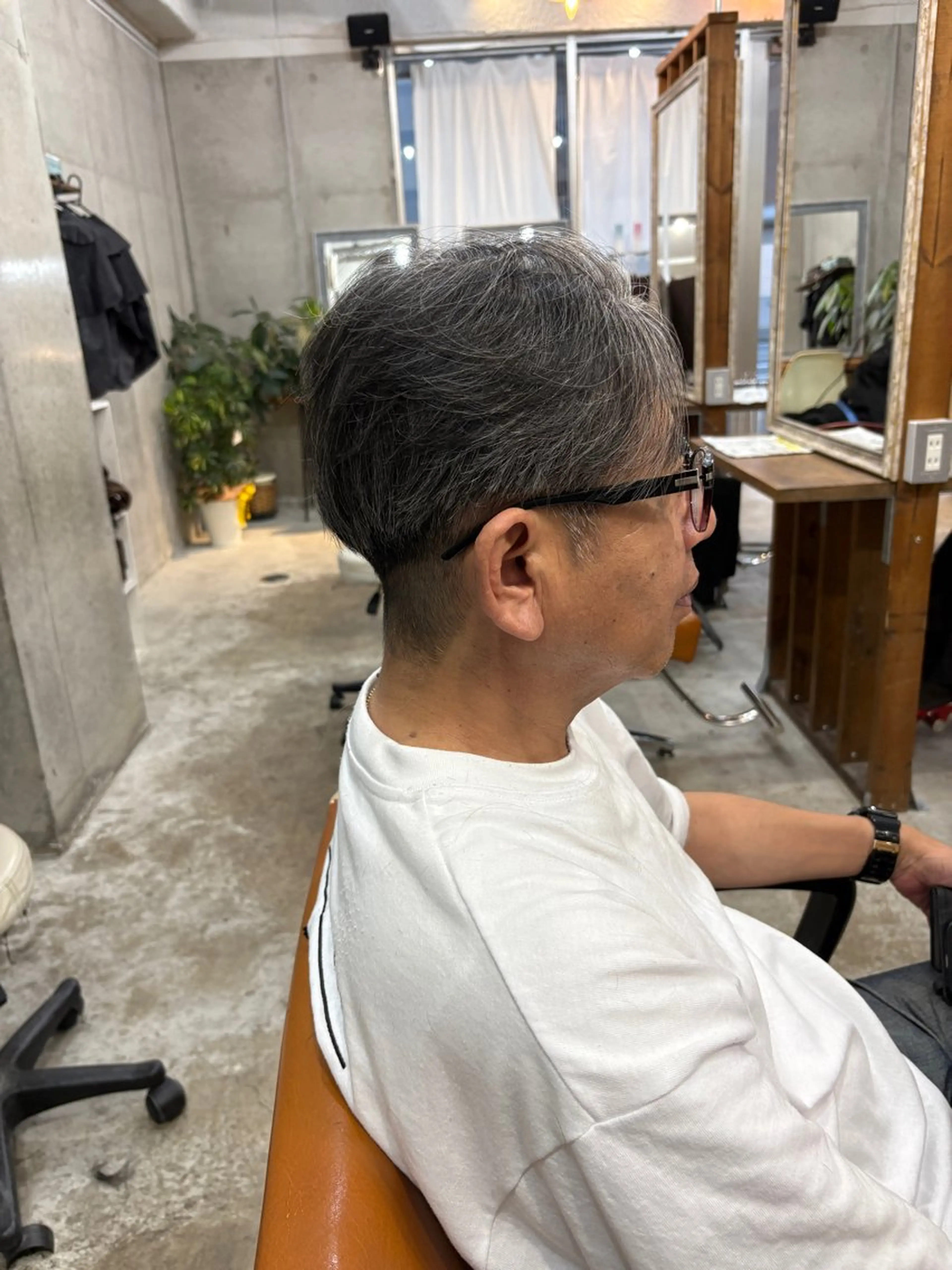 メンズ カット Trip 香椎所属・Yukino/ 透明カラーのヘアスタイル