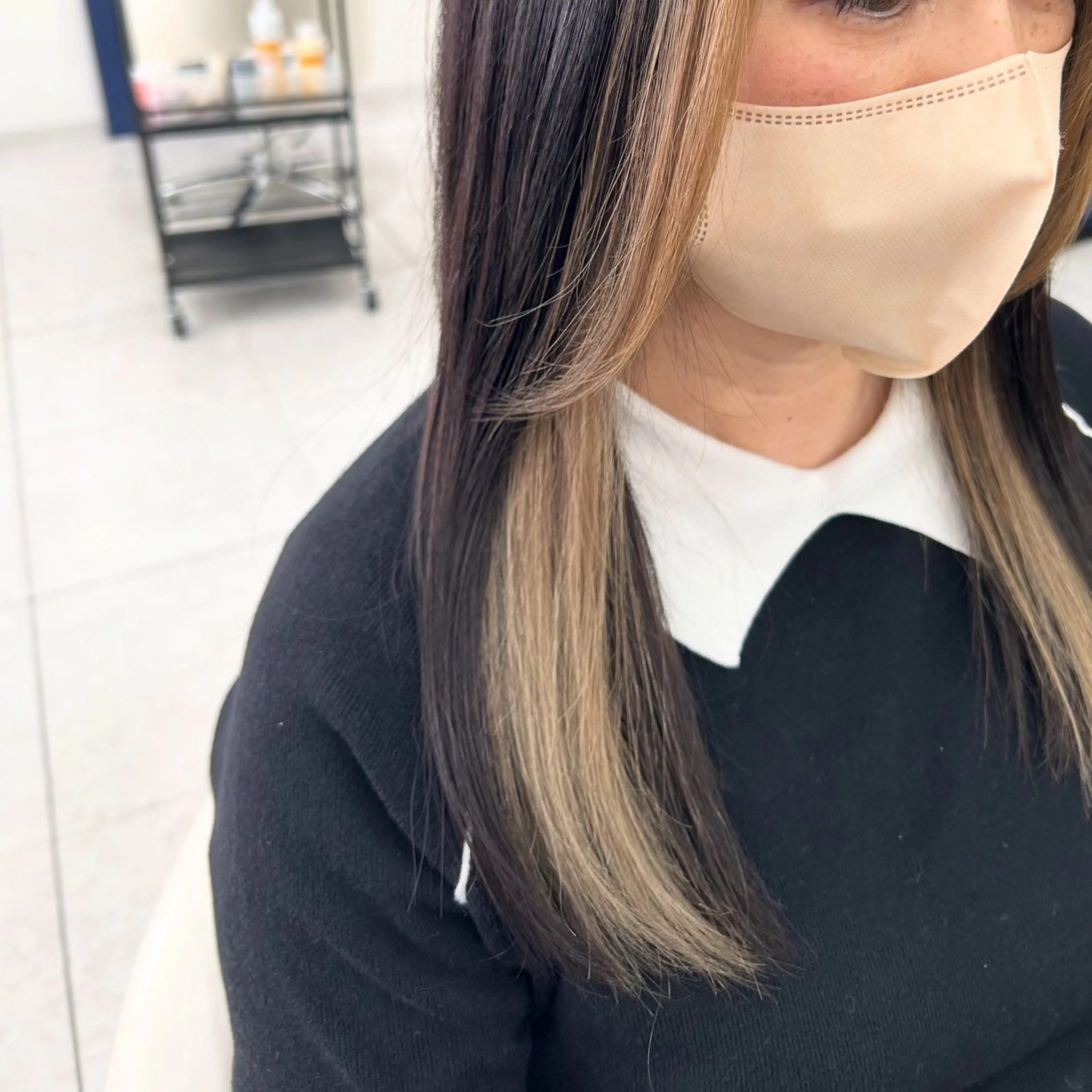 カラー ミストバング イヤリングカラー  フェイスフレーミング ヘアカラー 💎inc市川南口店 フクイ　ニイナ💎のヘアスタイル
