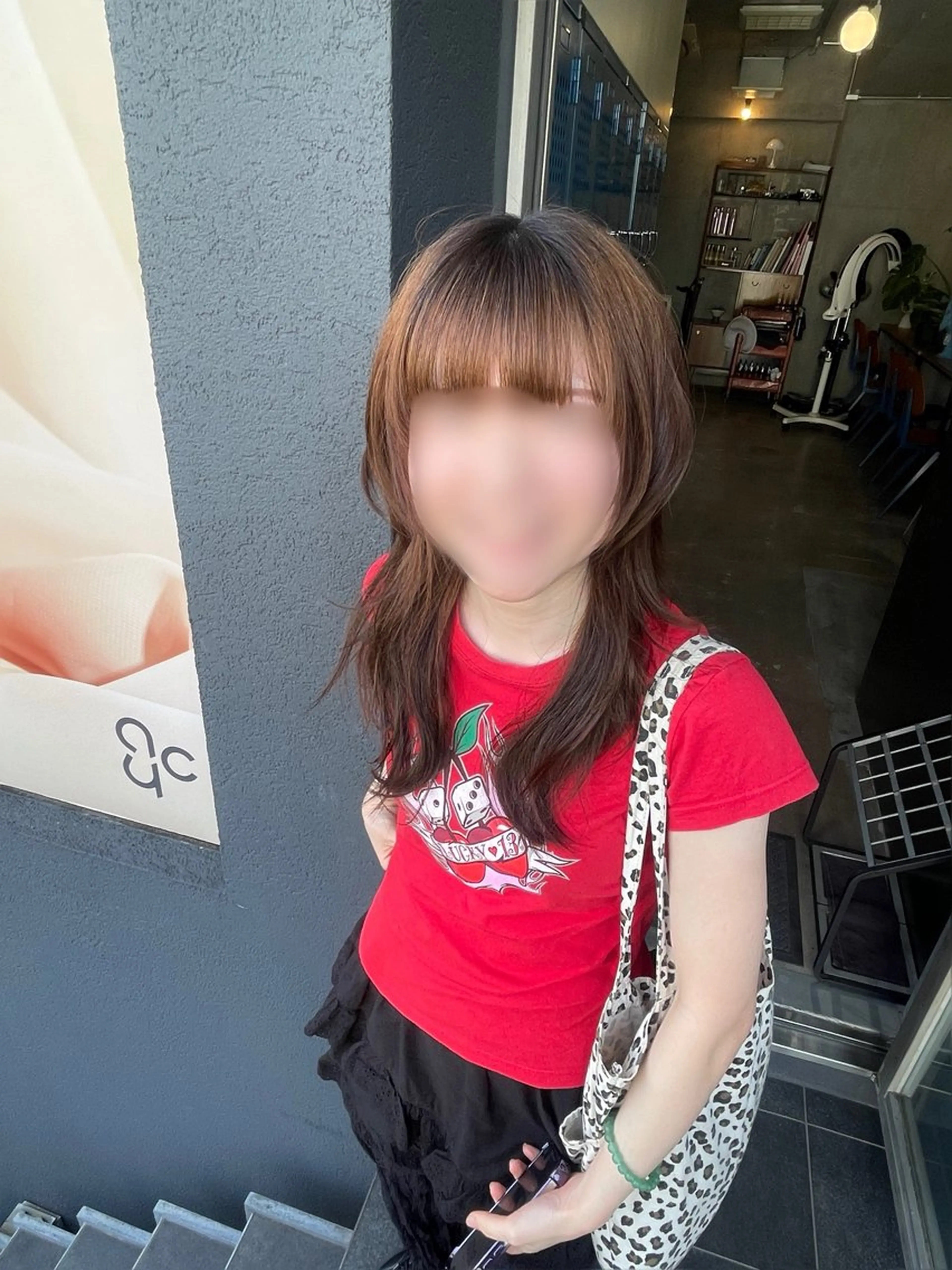 ロング ハイレイヤー 韓国風ヘア レイヤーカット ロング カット レイヤーハッシュカッ トカラー専門美容師のヘアスタイル