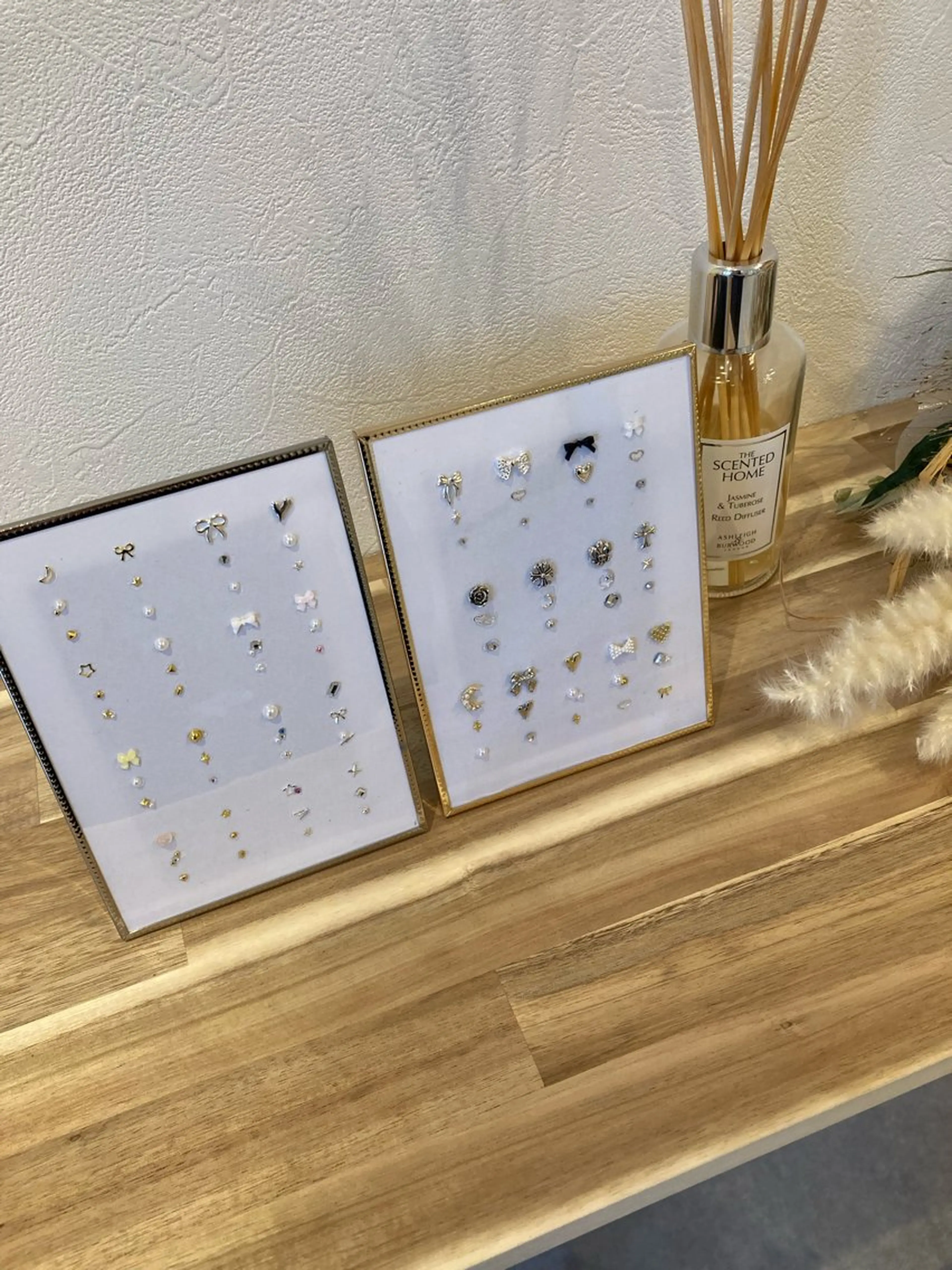 【耳ツボジュエリー両耳10粒（片耳5粒）】の写真