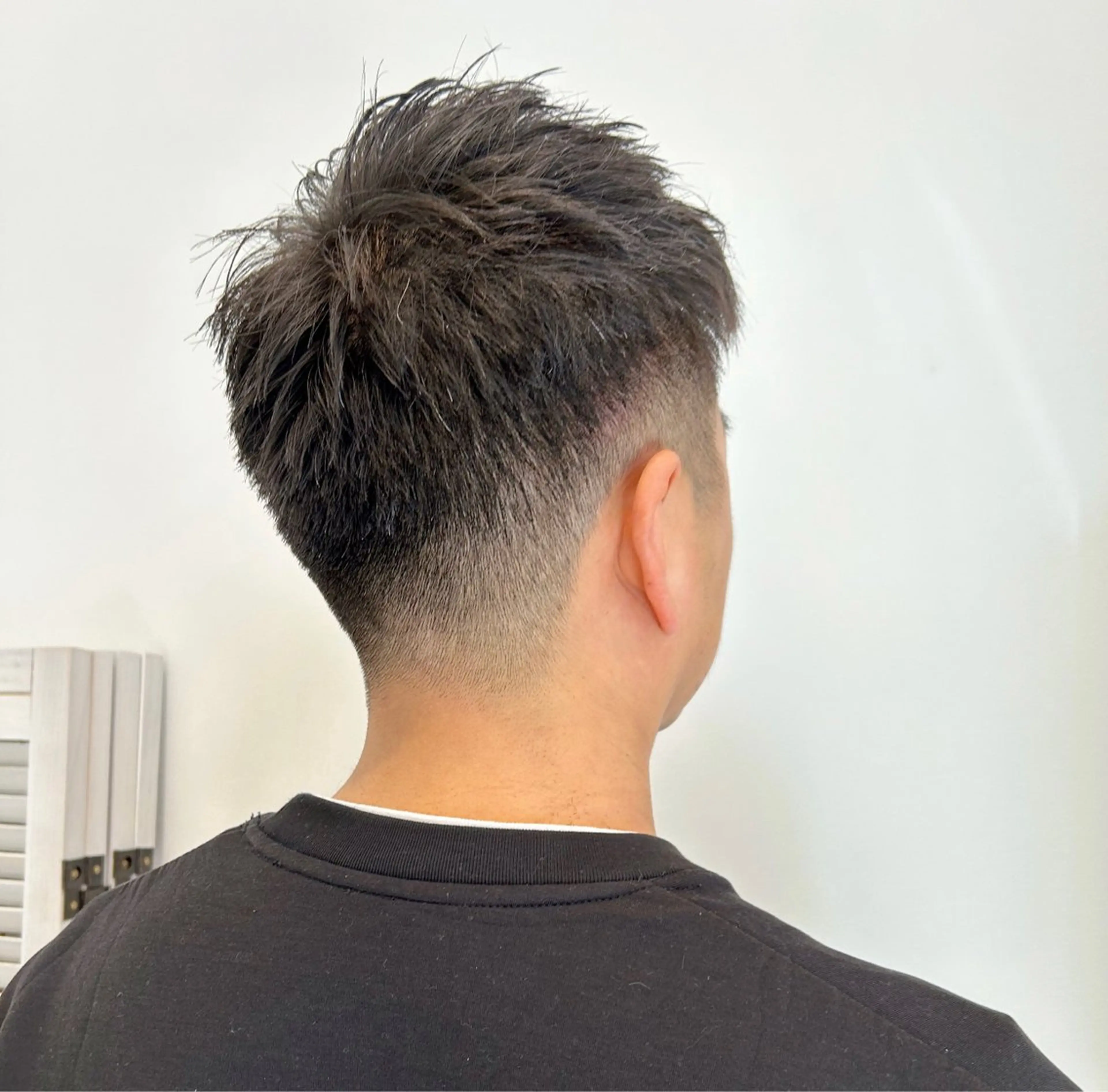 メンズ 刈り上げ Sum所属・髙橋 慶悟のヘアスタイル