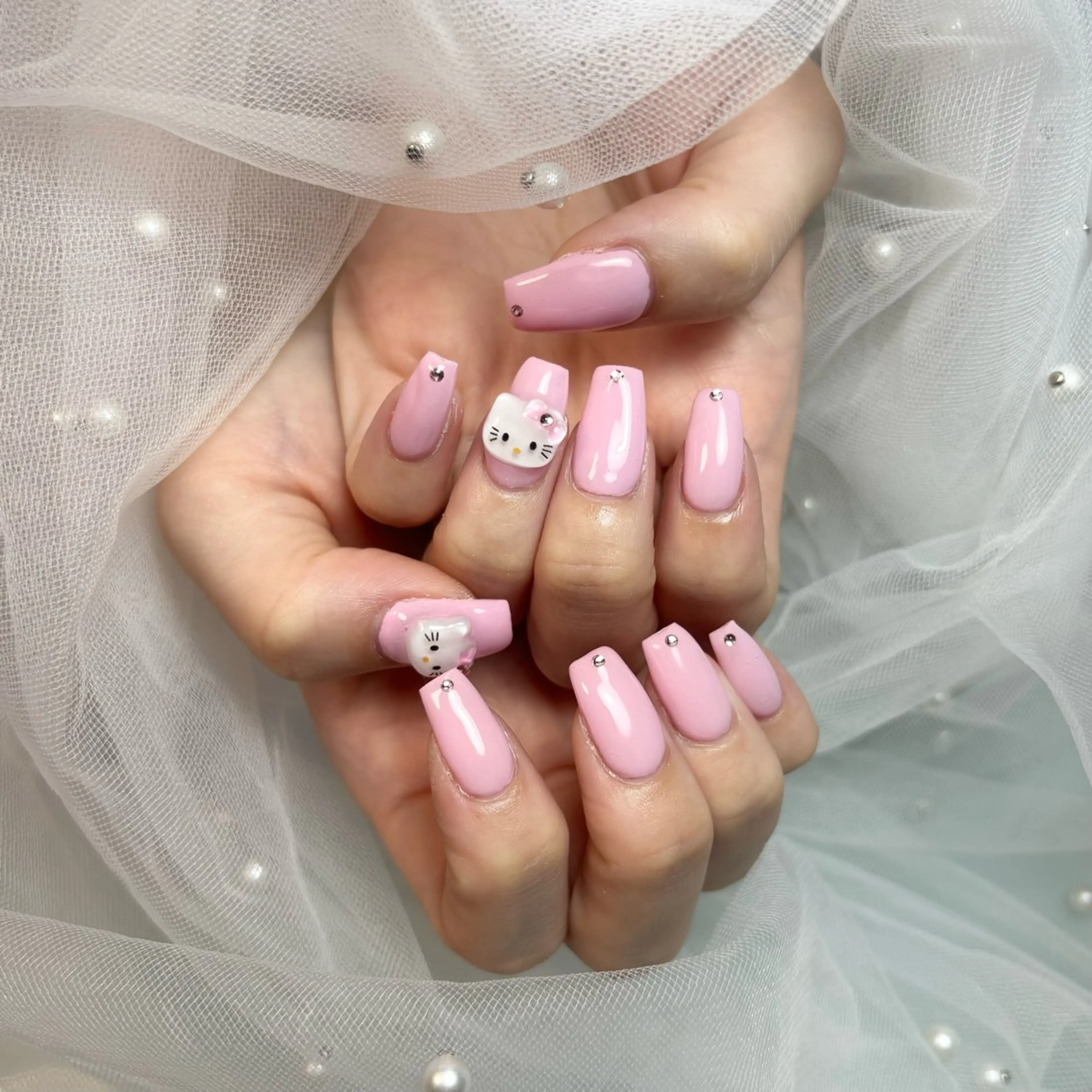 ネイル ハンドネイル ୨୧ mio୨୧のネイルデザイン