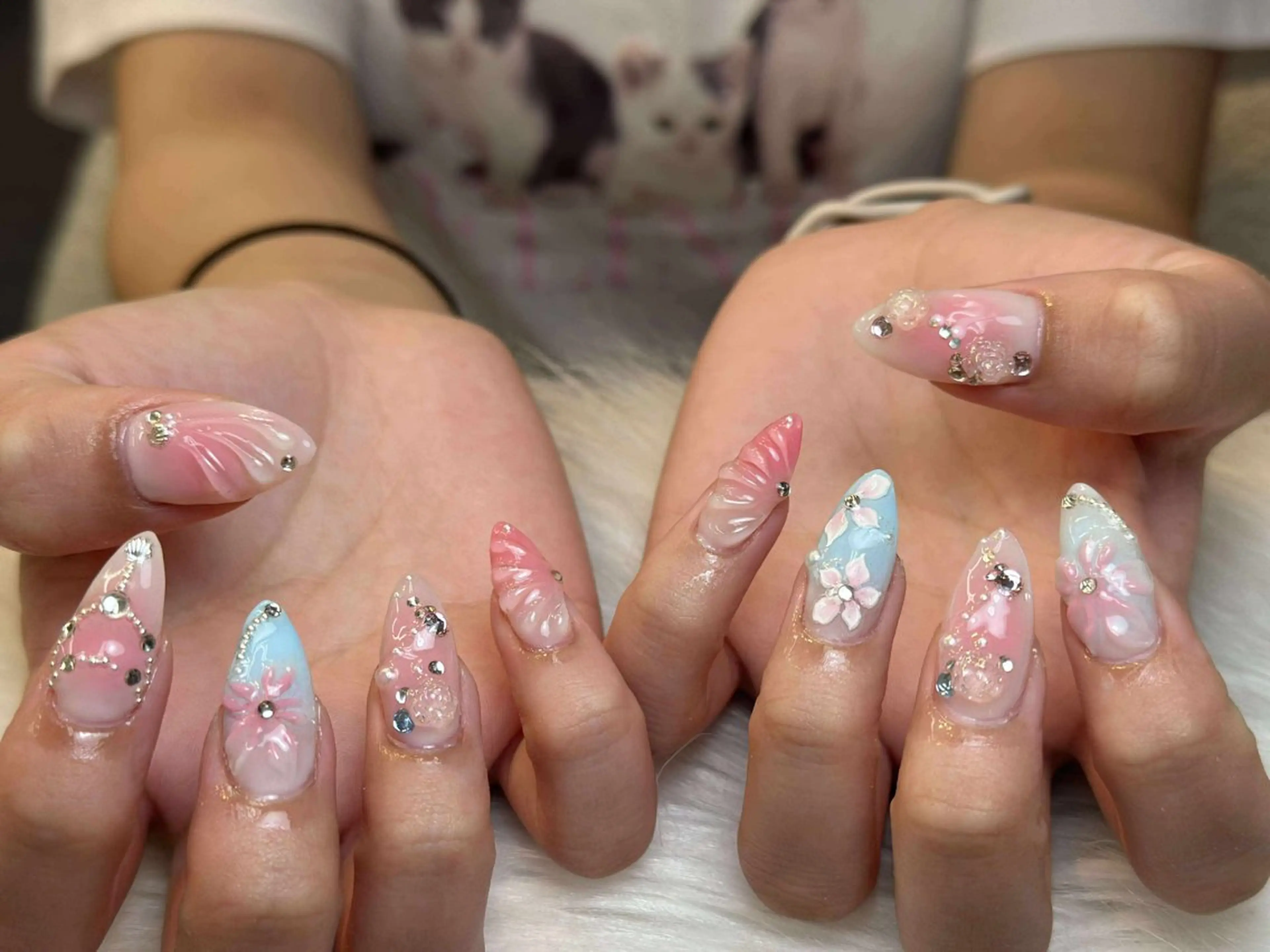 ネイル アートネイル 成人式 ジェルネイル ニュアンスネイル 夏ネイル ハンドネイル Jenn Nail Shinokuboのネイルデザイン