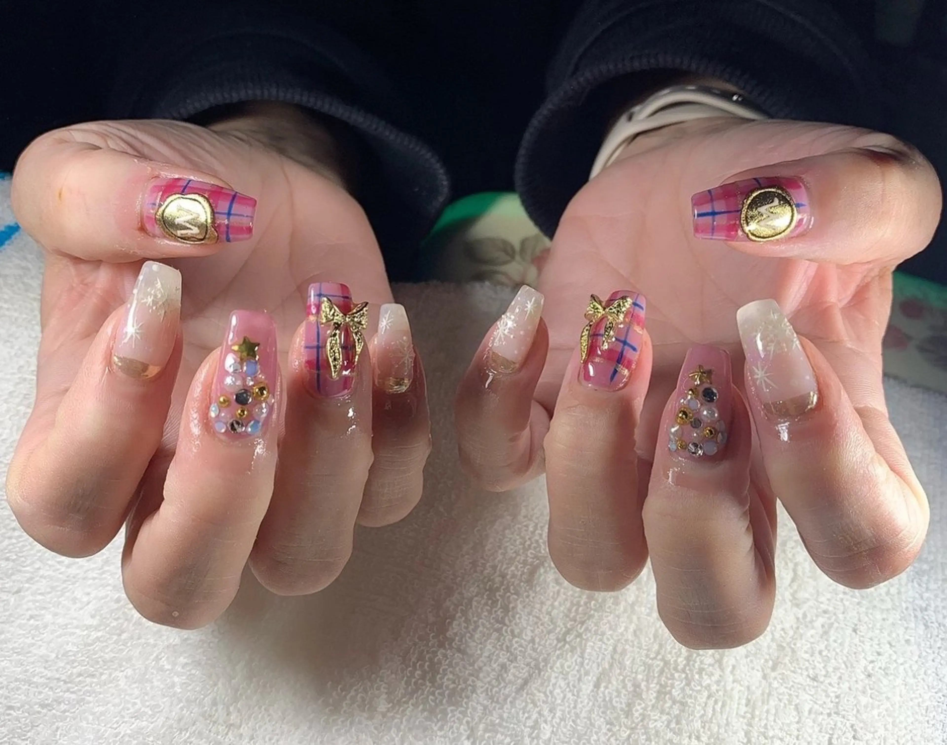 ネイル ハンドネイル フットネイル MHR nailのネイルデザイン