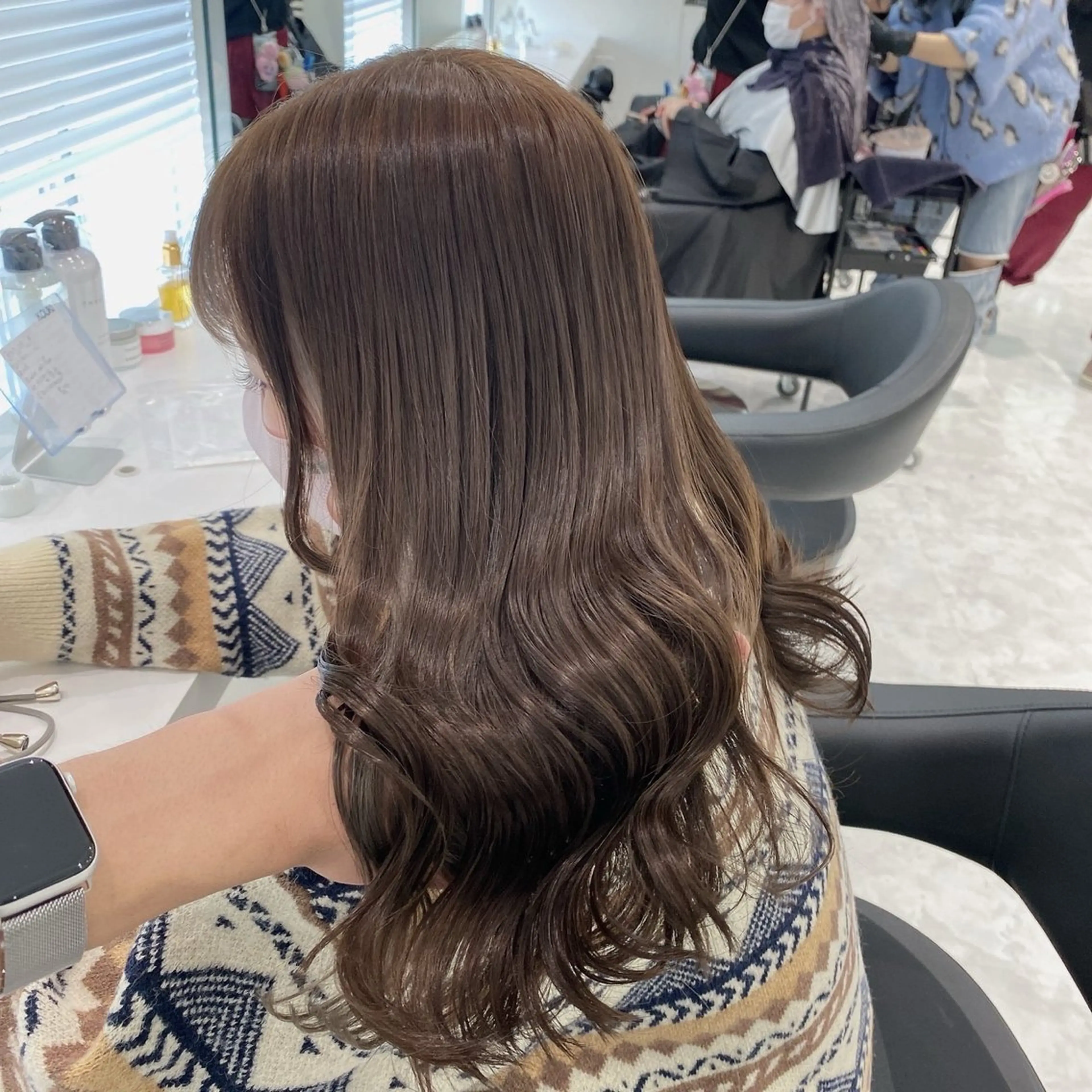セミロング カラー ヘアカラー トリートメント ヘッドスパ ヘアセット ✨透明感、艶髪ヘア✨ 韓国ヘア特化💖のヘアスタイル