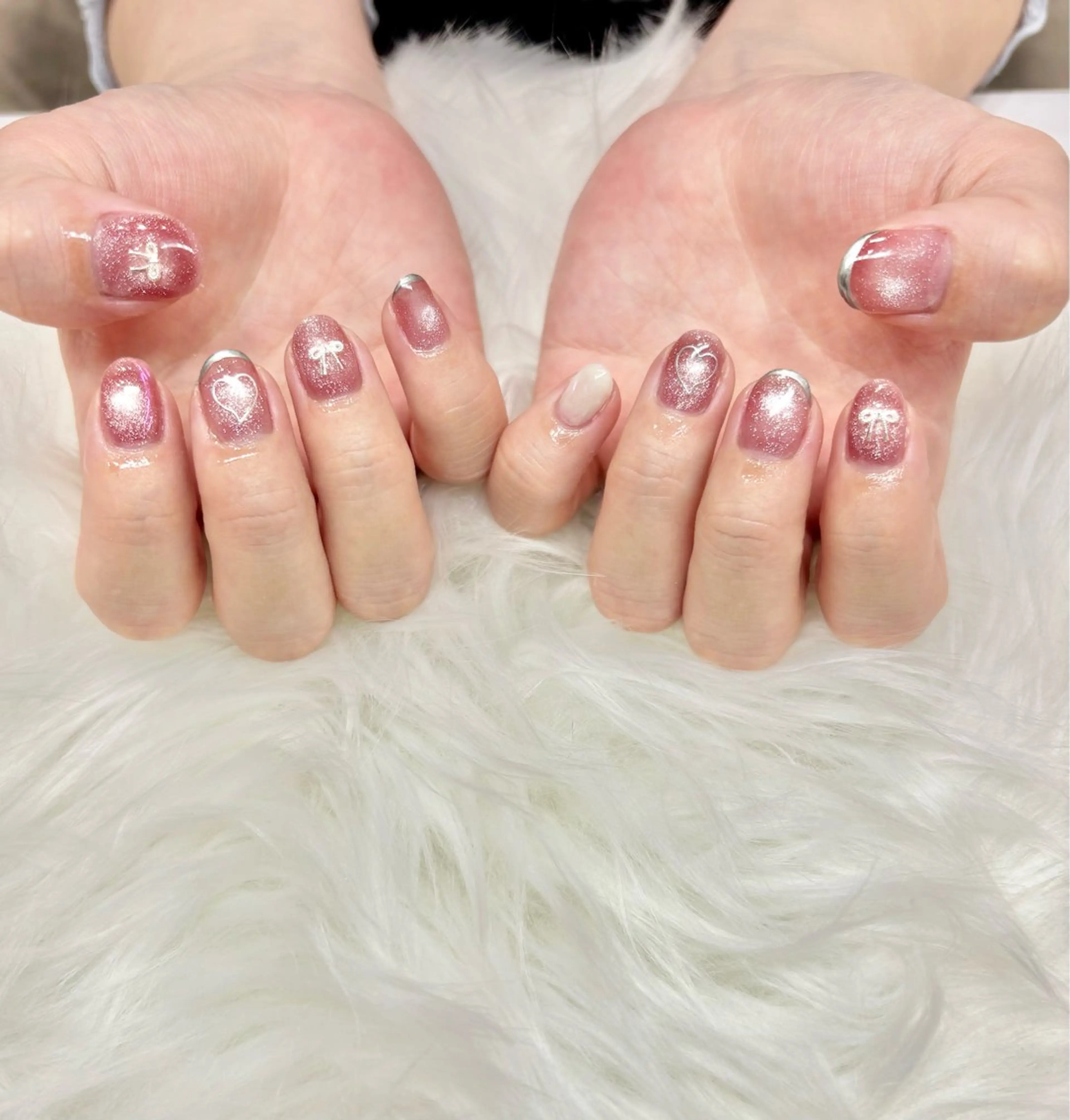 ネイル アートネイル フレンチネイル キラキラネイル 韓国ネイル マグネットネイル Angie Nail所属・Angie Nail CHIYURIのネイルデザイン