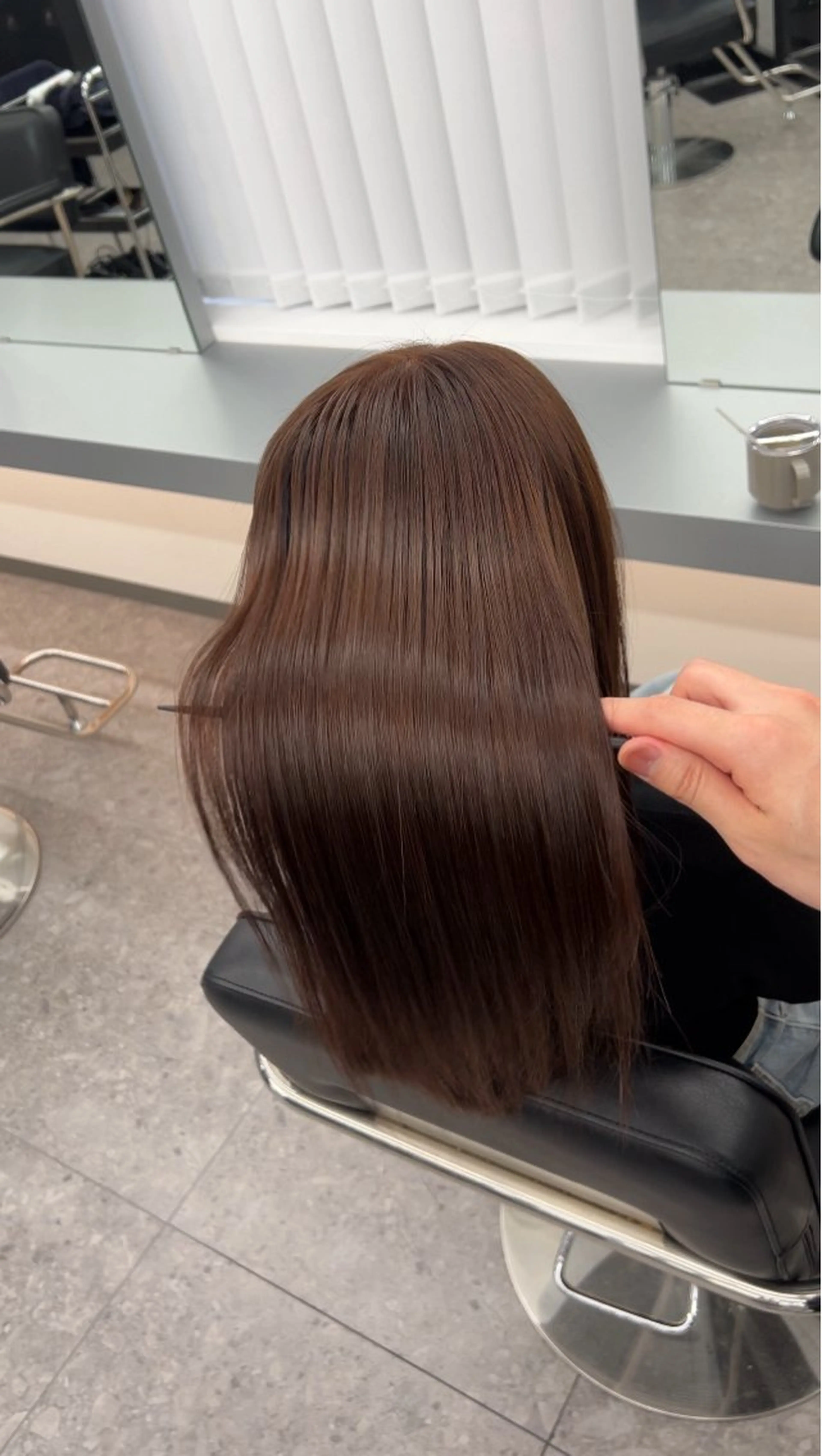 セミロング 髪質改善ストレート /髪質改善/中内寛太のヘアスタイル