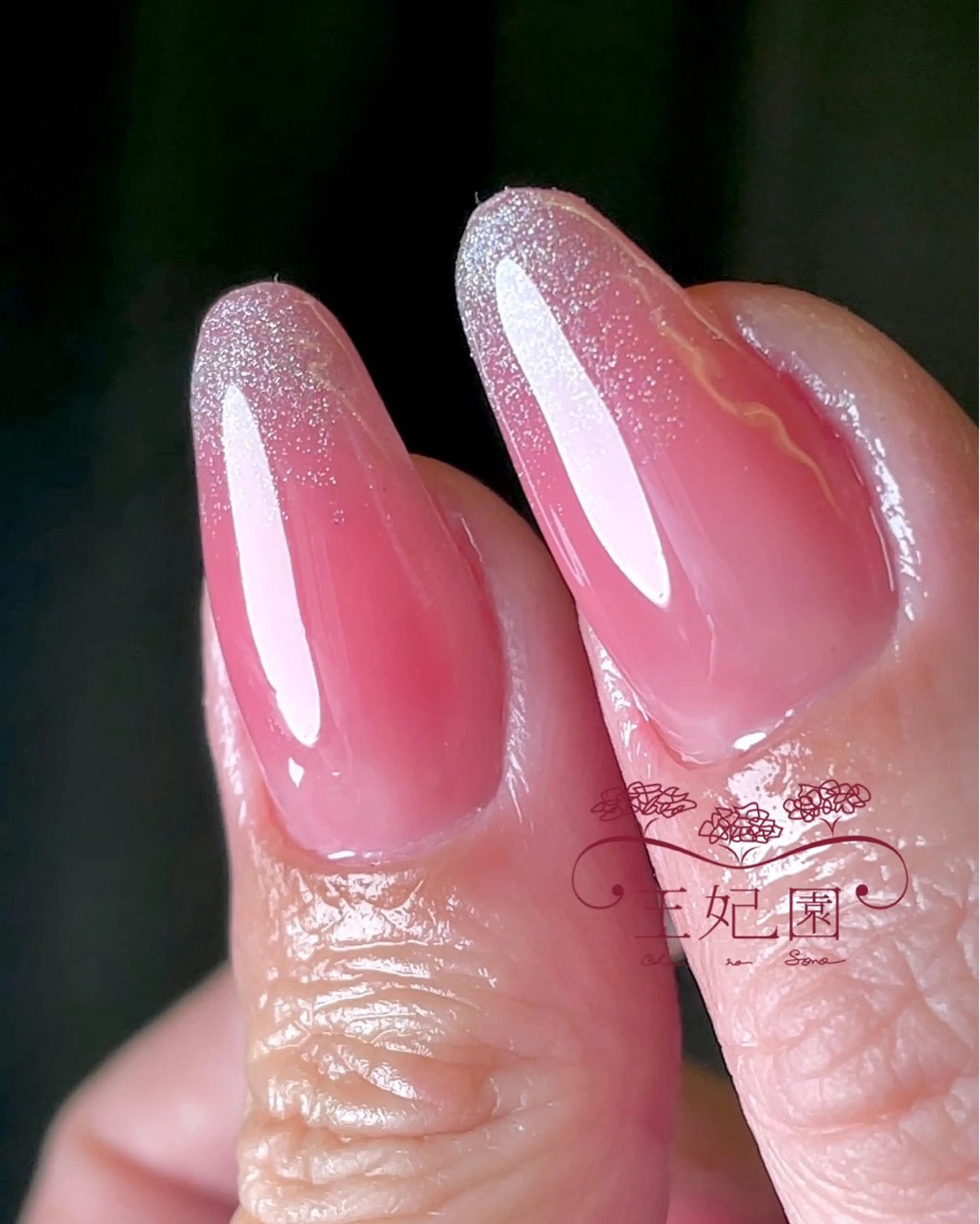 ネイル ラメ(グリッター) メンズネイル ワンホンネイル 冬ネイル nail salon王妃の園所属・王妃の園 ohinosonoのネイルデザイン