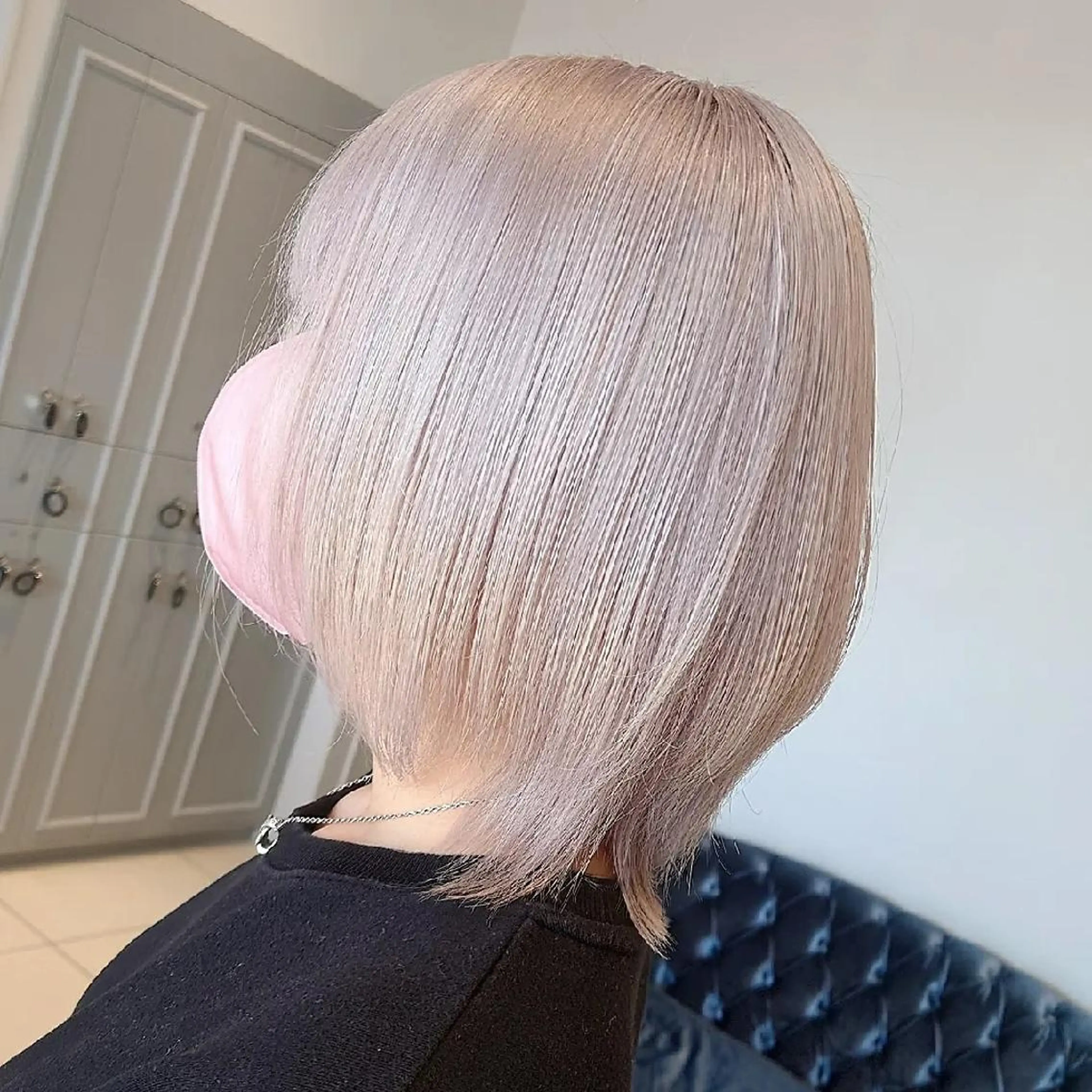 ショート 新潟ハイトーンカラー NO.1✨ 小川 巧のヘアスタイル