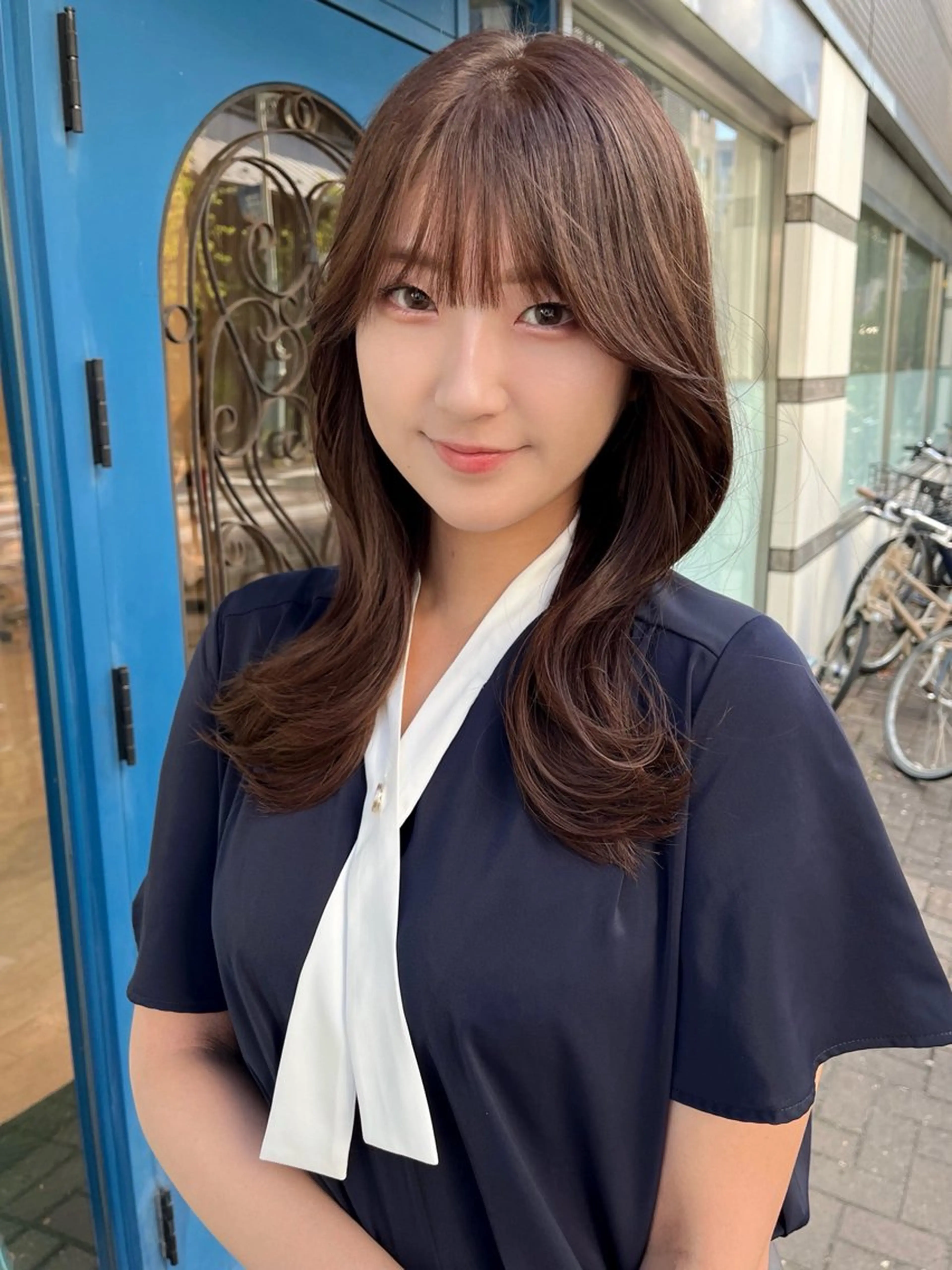 ミディアム カラー カット ヘアカラー トリートメント 尾崎隼大 レイヤー/韓国ヘアのヘアスタイル