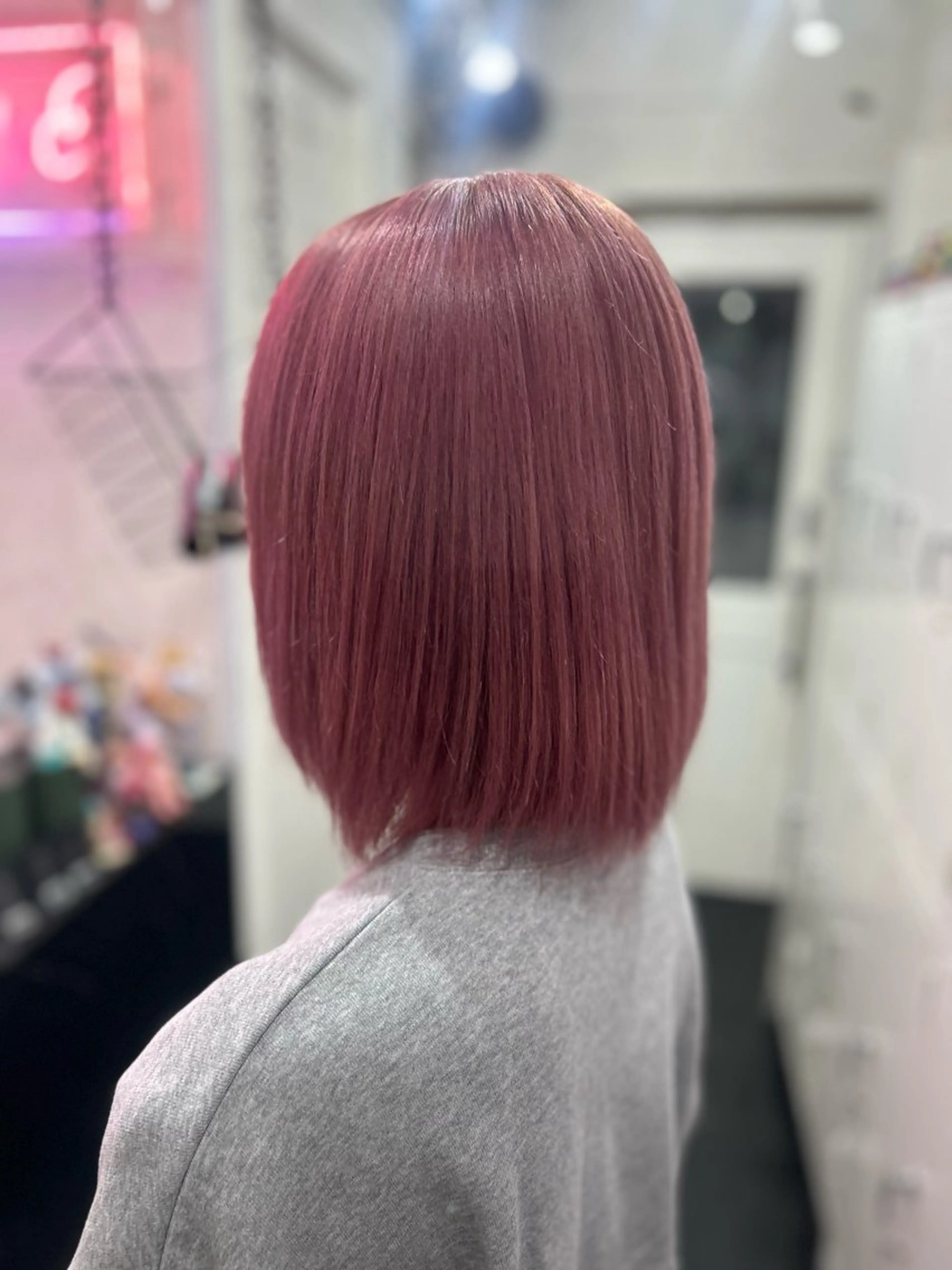 ショート ヘアカラー 🪼モモカ/デザイン ハイトーン🪼⟡.·のヘアスタイル