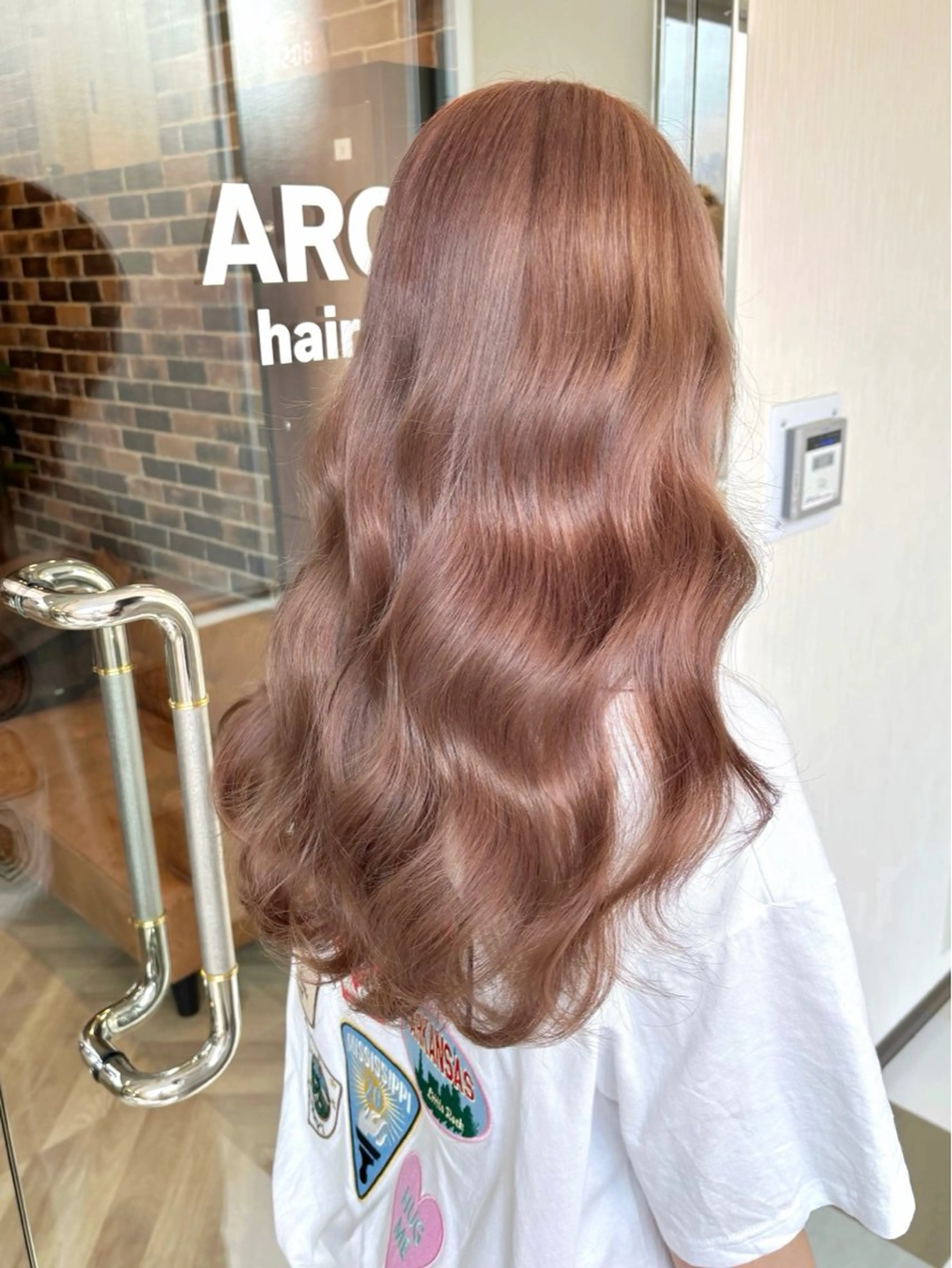 ロング ヘアカラー ケアブリーチ／ ダブルカラー／ＲＹＯのヘアスタイル